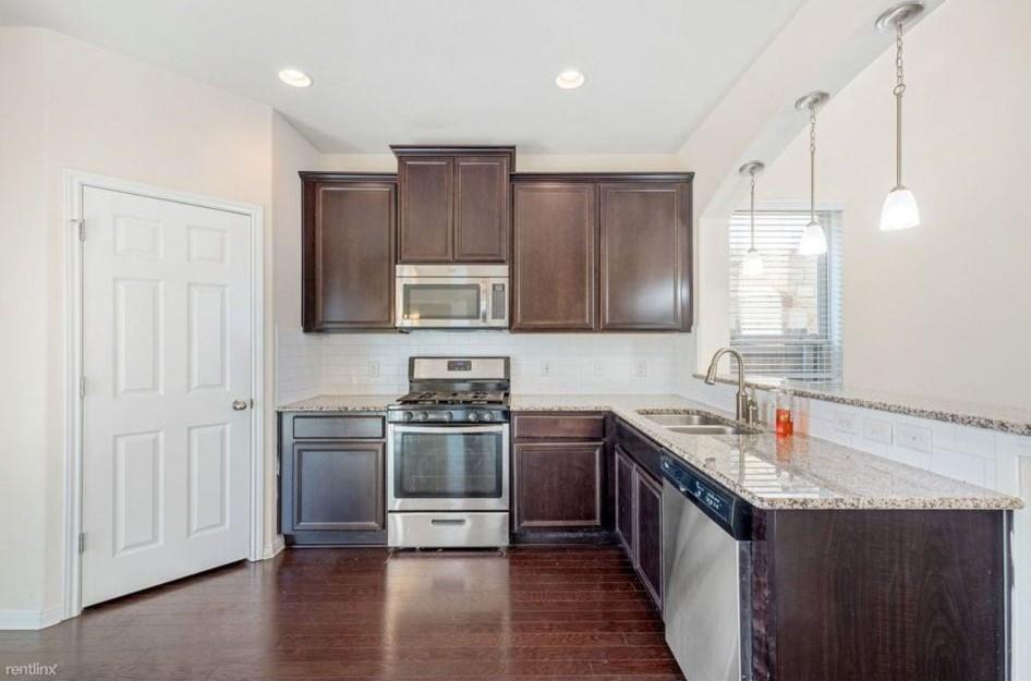 1401 Little Elm Trl # 114, Cedar Park, TX 78613