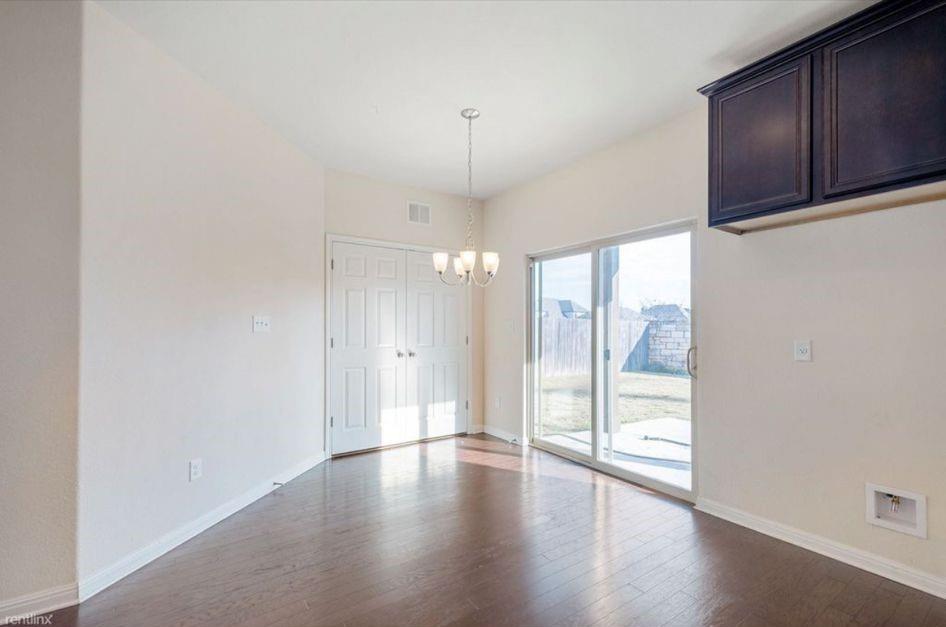 1401 Little Elm Trl # 114, Cedar Park, TX 78613