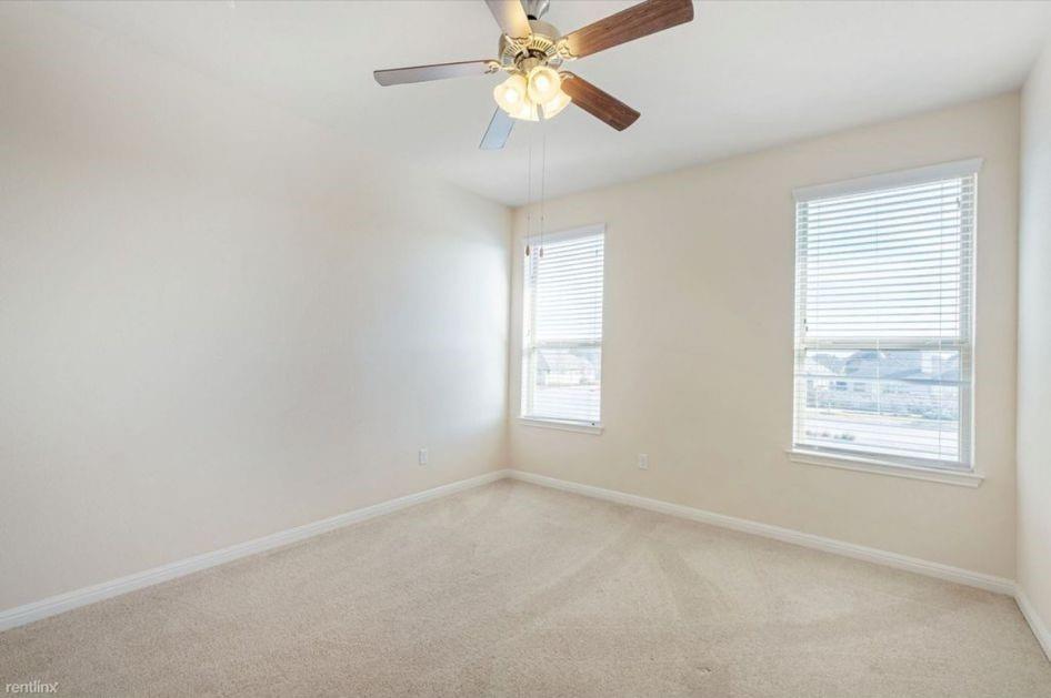 1401 Little Elm Trl # 114, Cedar Park, TX 78613