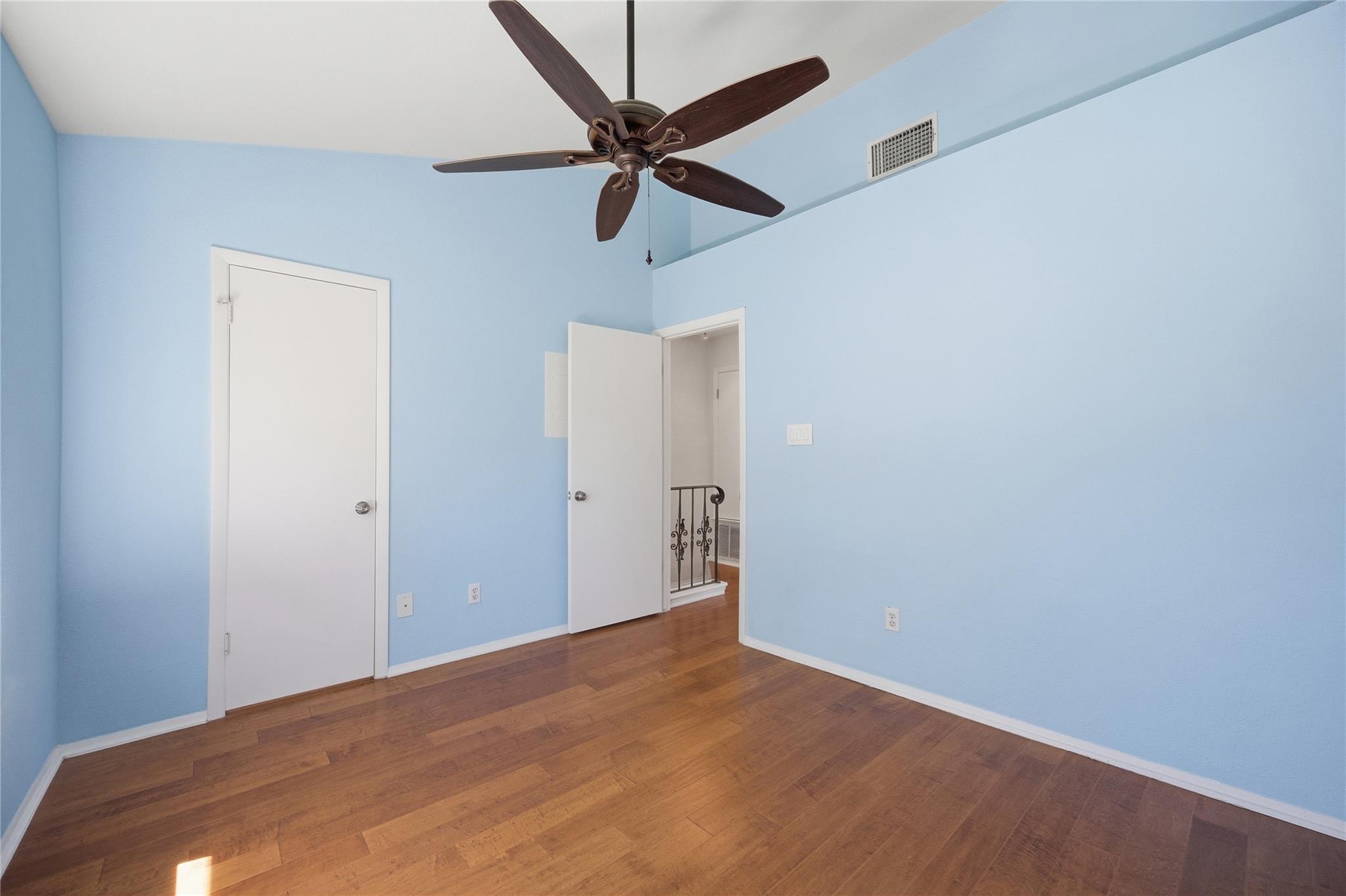 1411 Gracy Farms Ln # 52, Austin, TX 78758