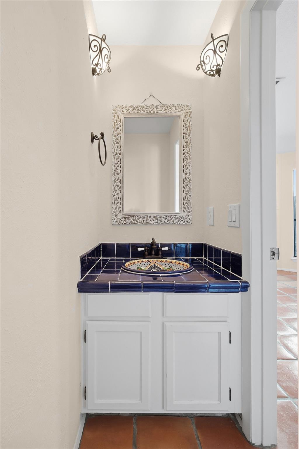 1411 Gracy Farms Ln # 52, Austin, TX 78758