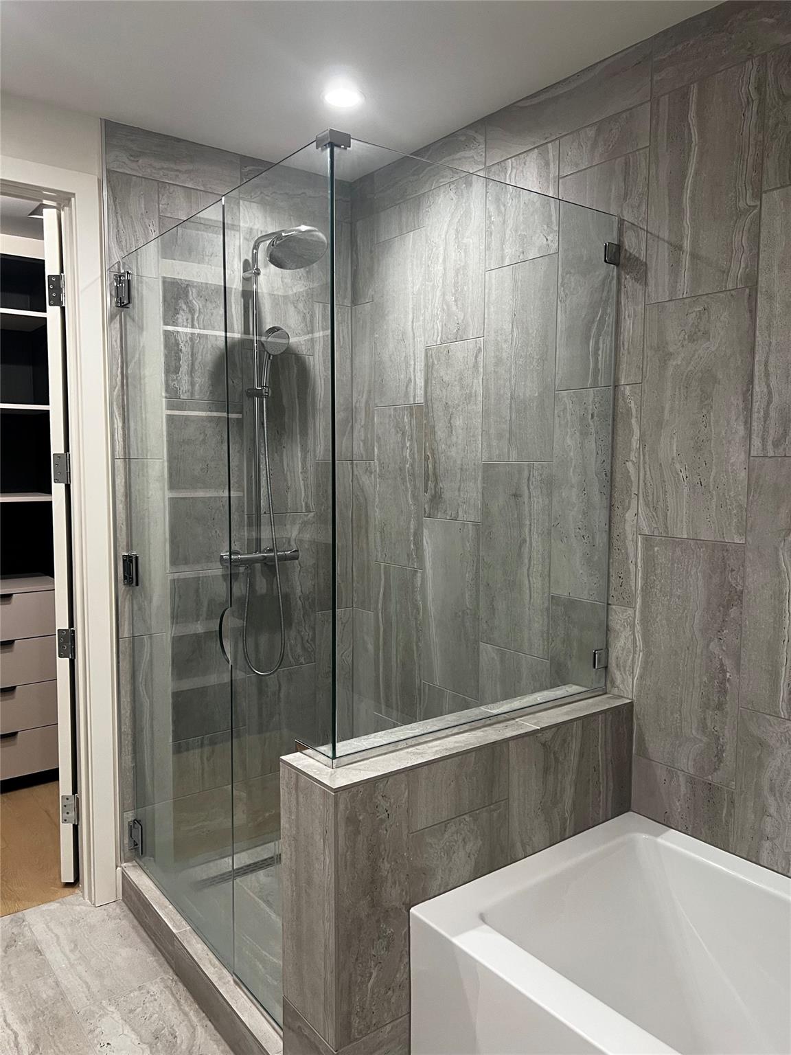 44 East #2107 Ave, Austin, TX 78701