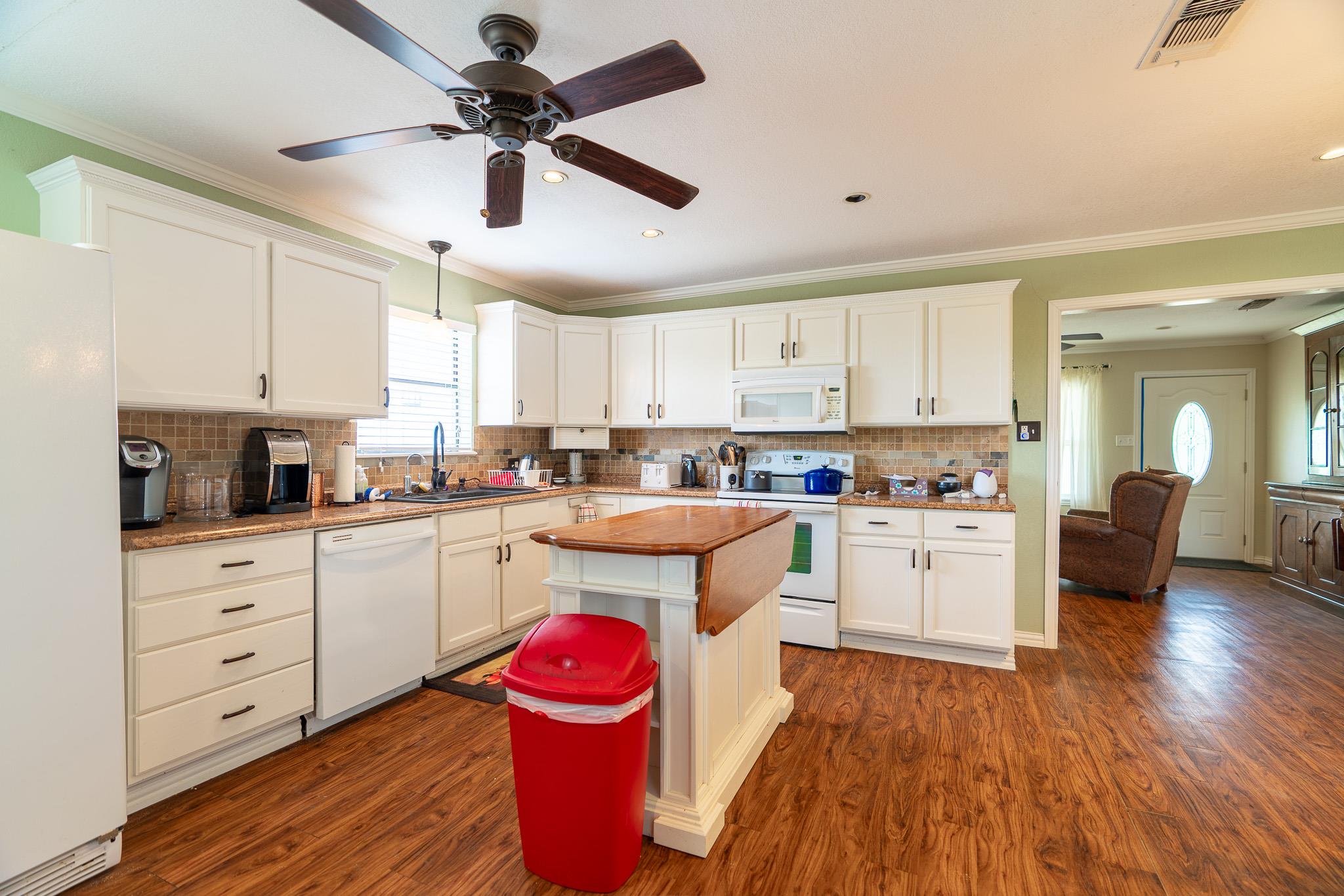 2145 County Road 320, Brady, TX 76852