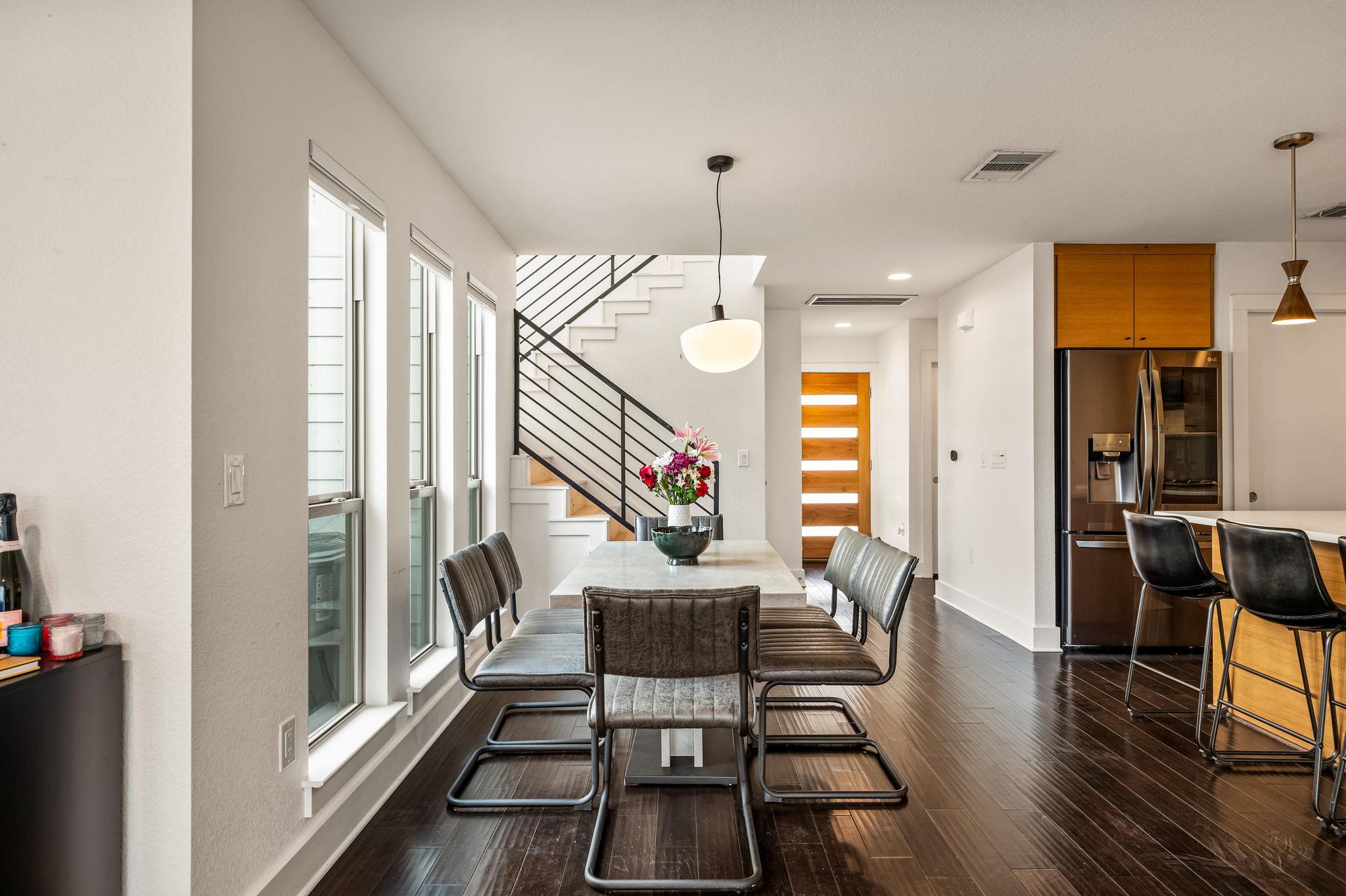 1124 Linden St # B, Austin, TX 78702