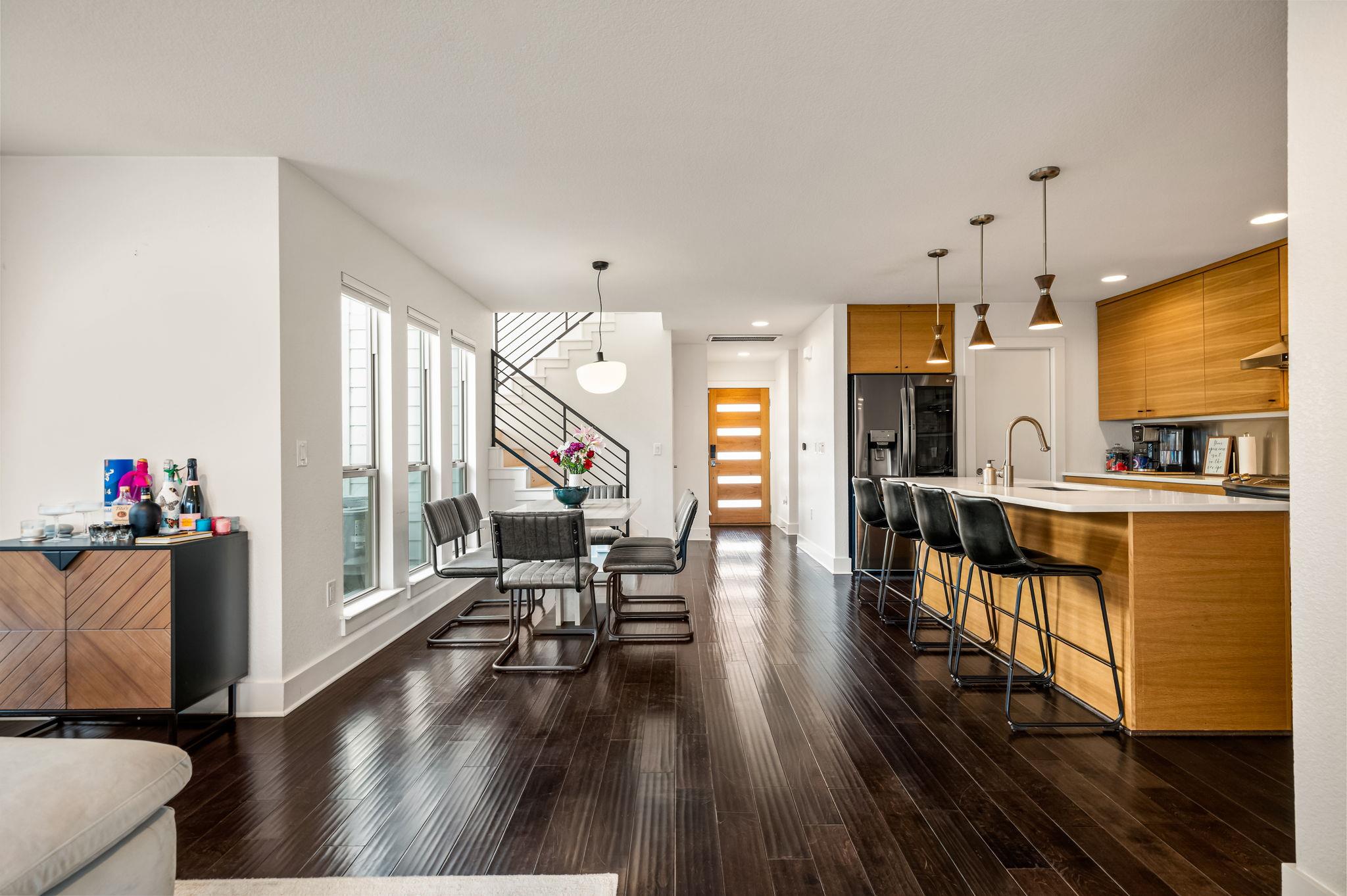 1124 Linden St # B, Austin, TX 78702