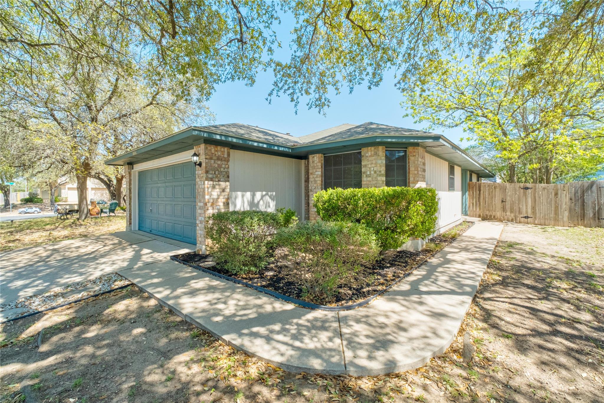 8805 Francia Trl, Austin, TX 78748