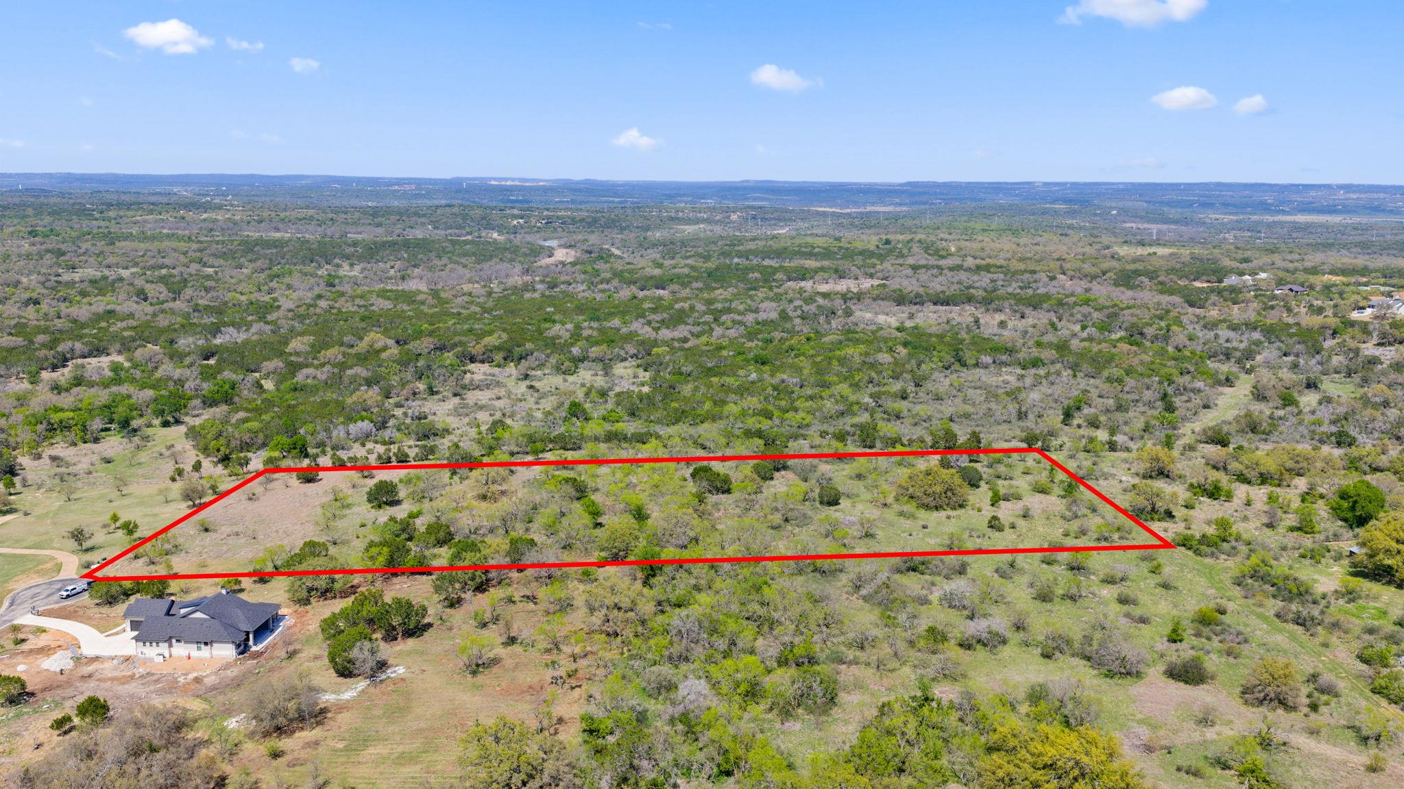 305 Running Brook Trl, Spicewood, TX 78669