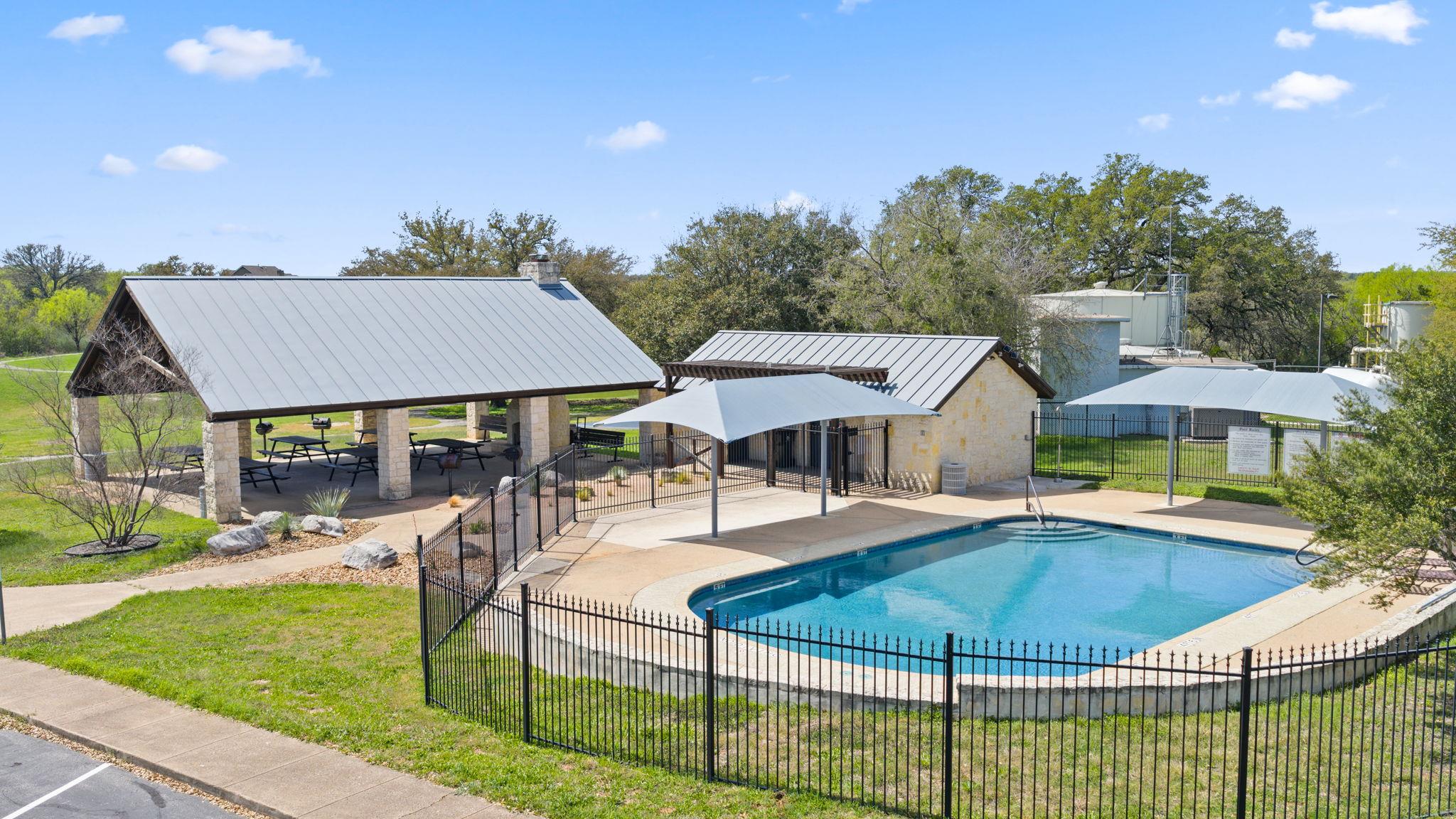 305 Running Brook Trl, Spicewood, TX 78669