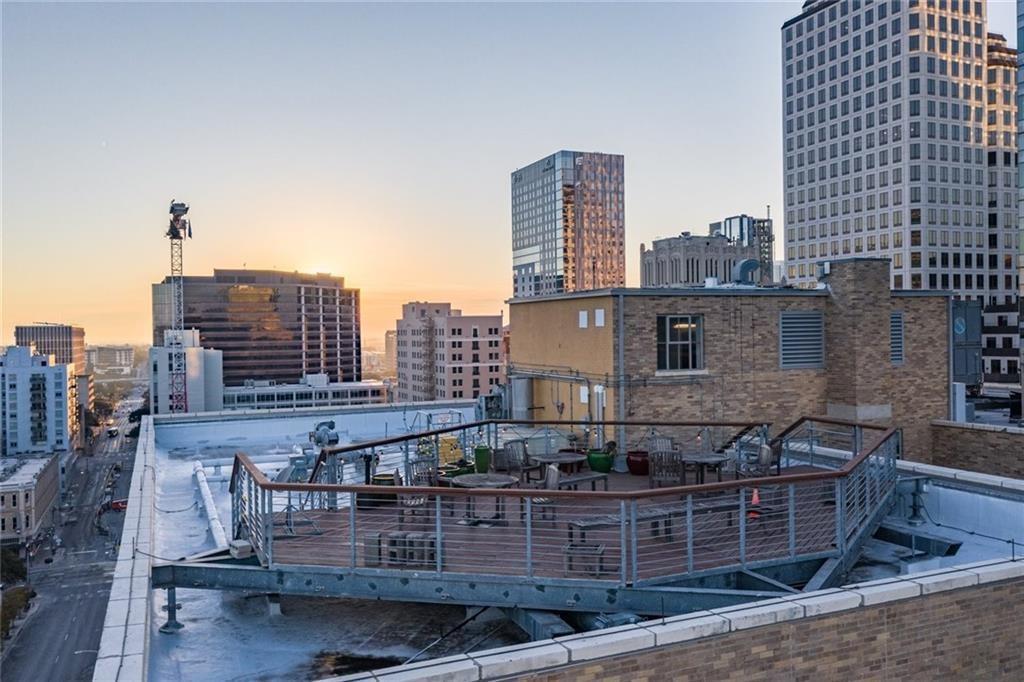 710 Colorado St # 8C, Austin, TX 78701