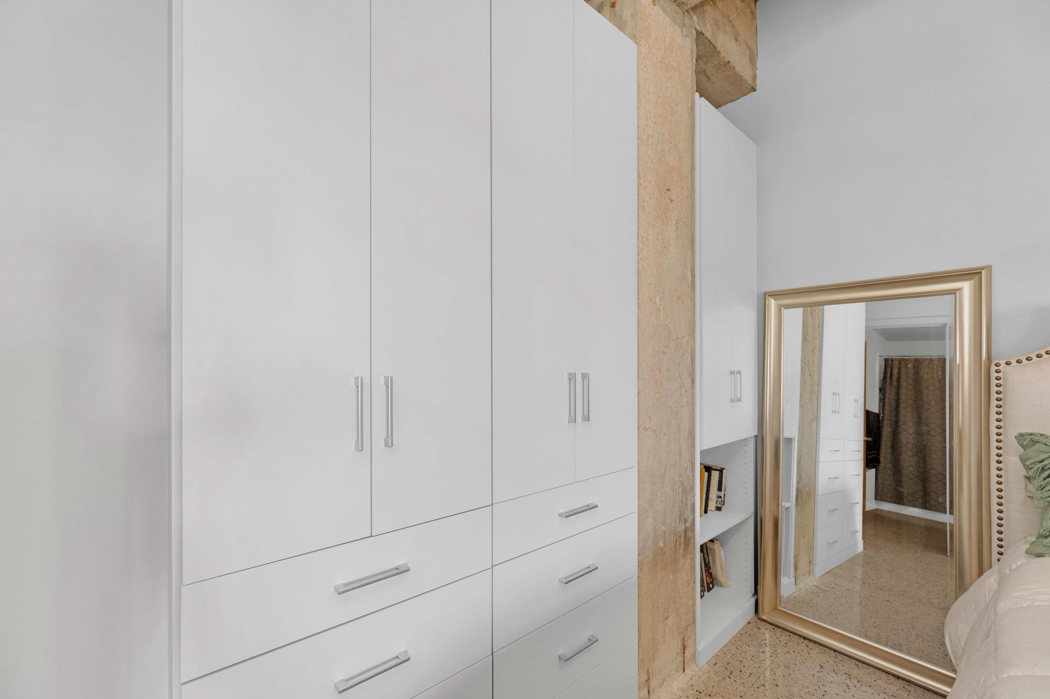 710 Colorado St # 8C, Austin, TX 78701