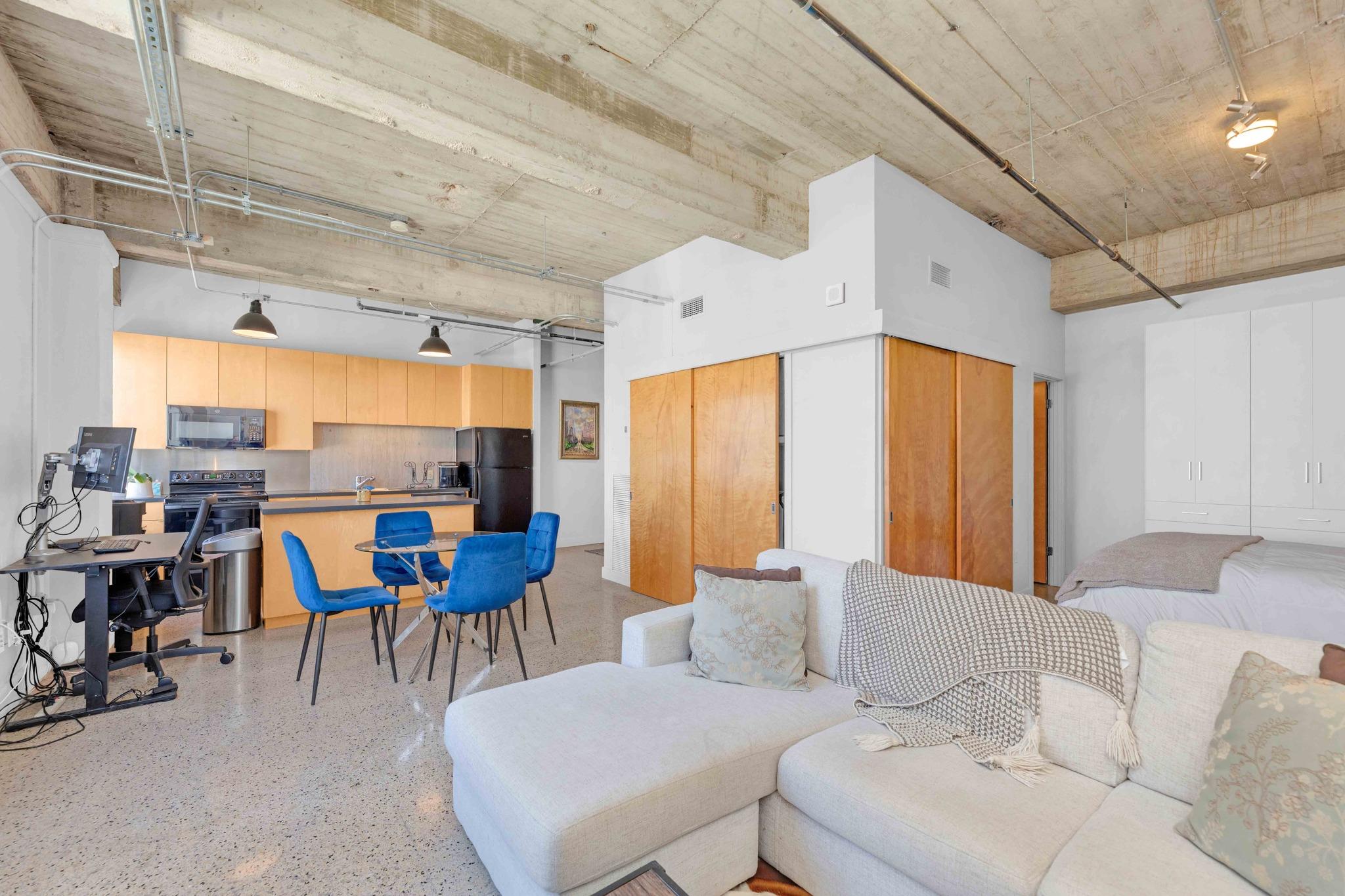 710 Colorado St # 8C, Austin, TX 78701