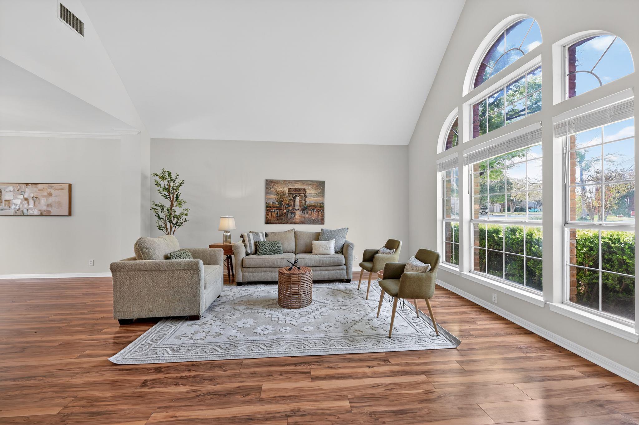 1124 Oaklands Dr, Round Rock, TX 78681