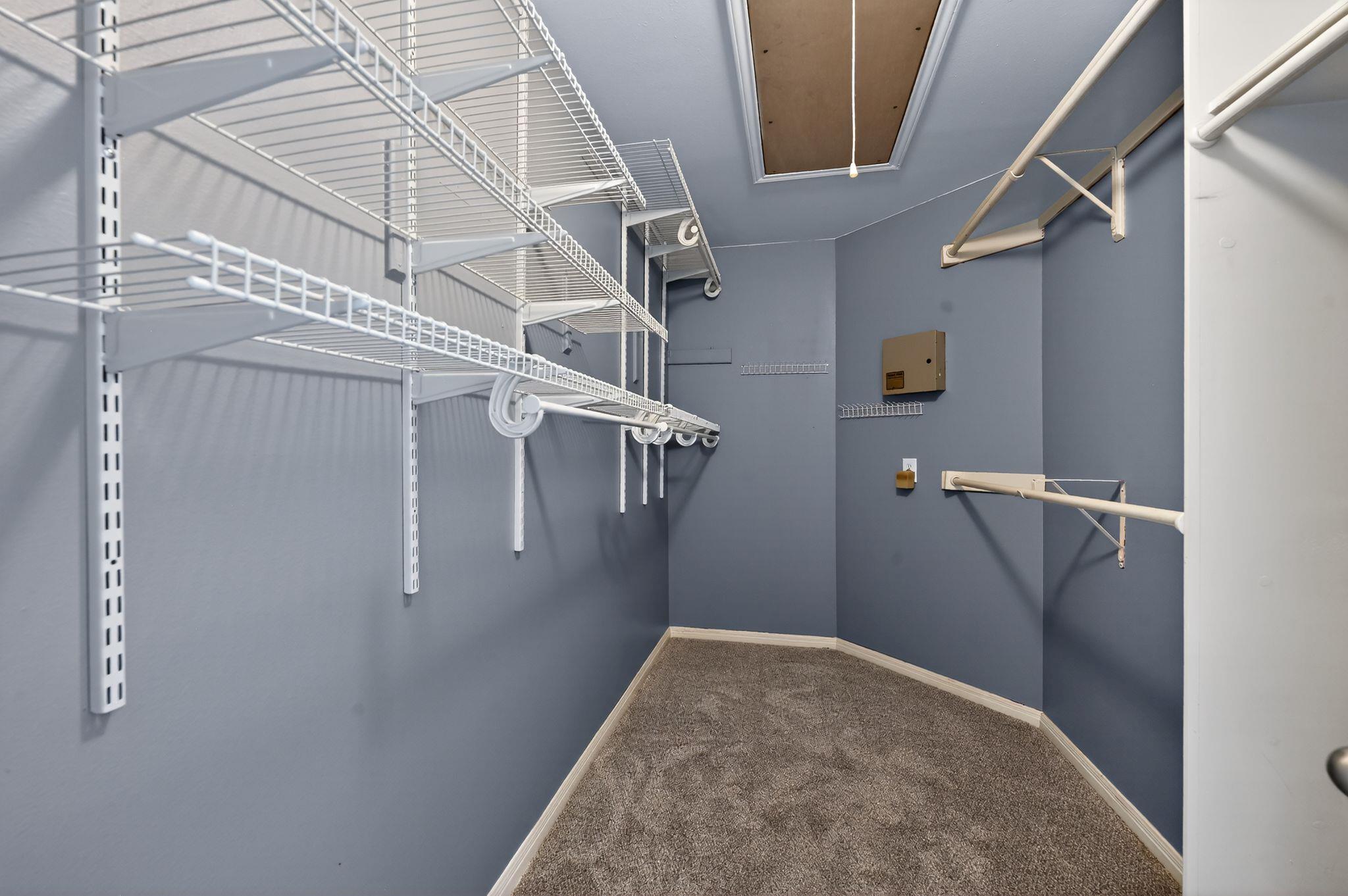 1124 Oaklands Dr, Round Rock, TX 78681