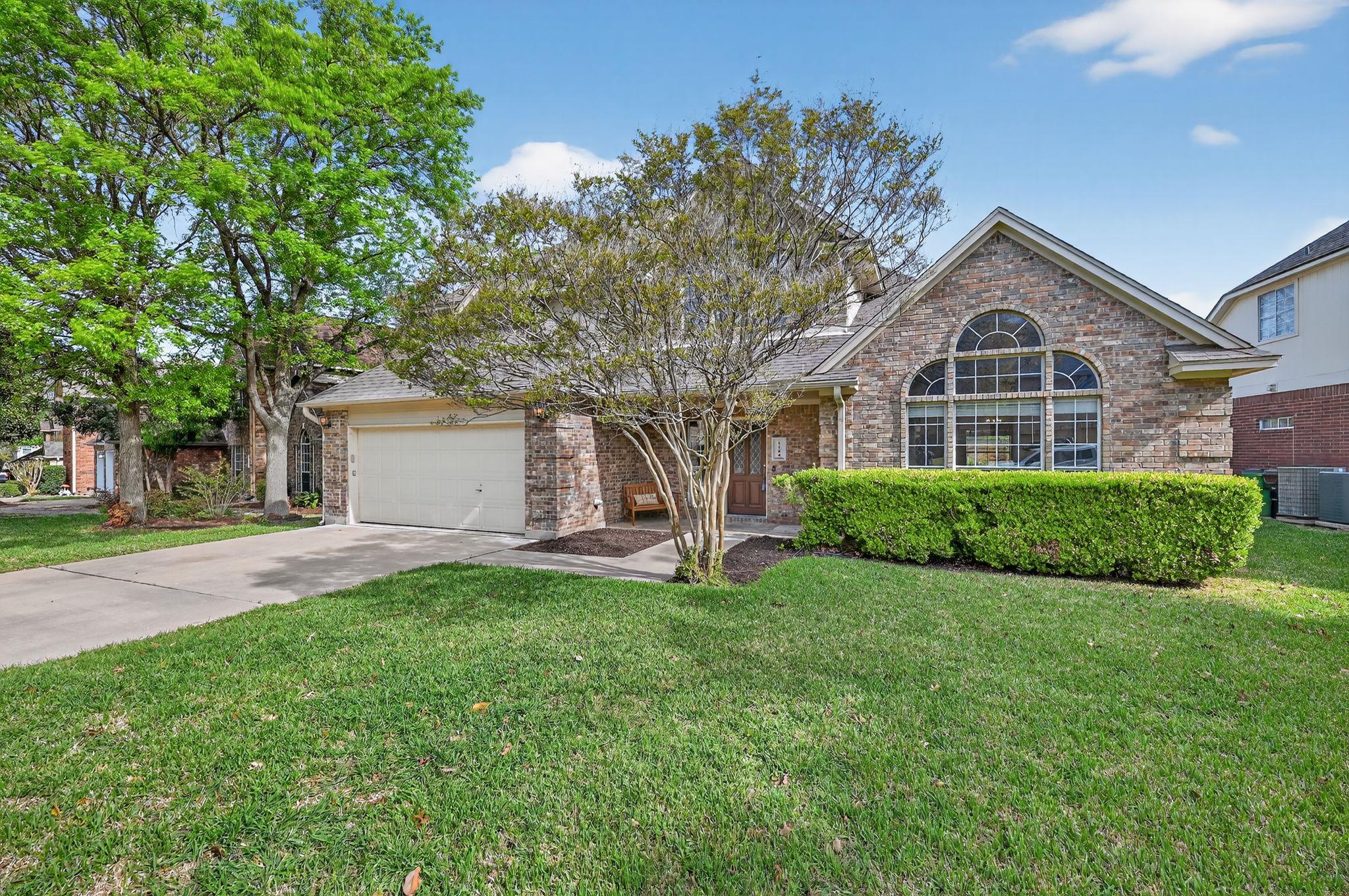 1124 Oaklands Dr, Round Rock, TX 78681