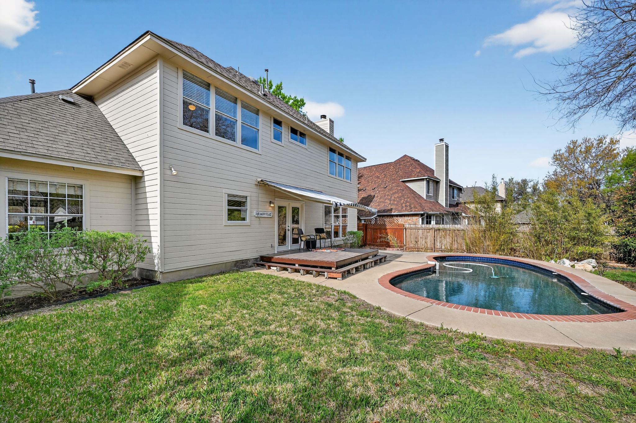 1124 Oaklands Dr, Round Rock, TX 78681