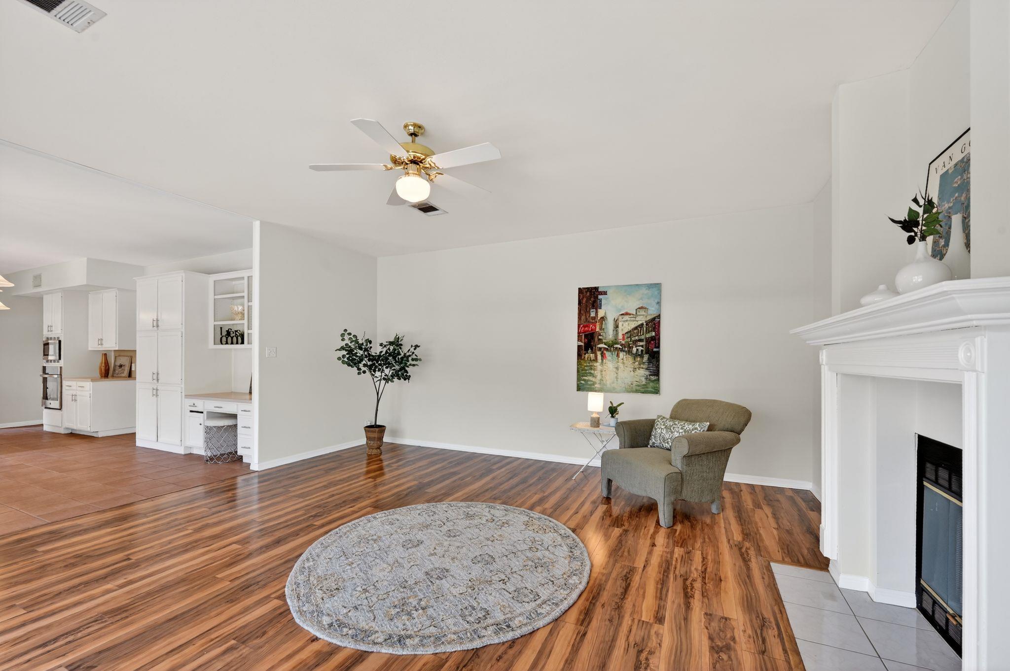 1124 Oaklands Dr, Round Rock, TX 78681