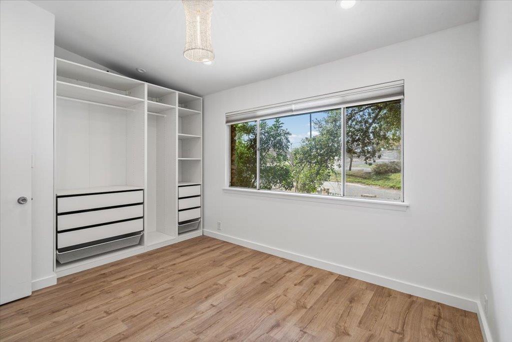 1304 Mariposa Dr # 206, Austin, TX 78704