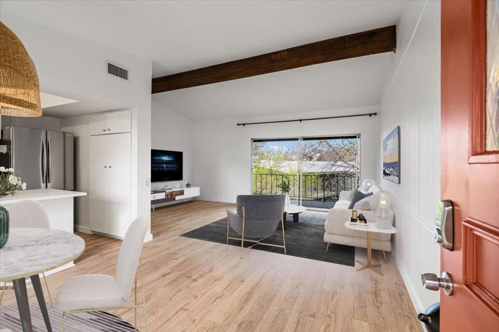 1304 Mariposa Dr # 206, Austin, TX 78704