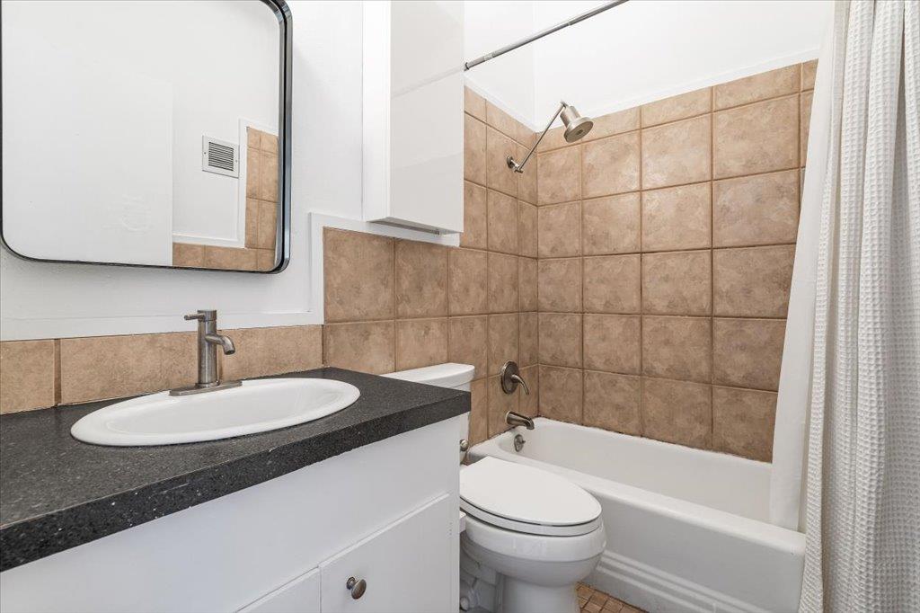 1304 Mariposa Dr # 206, Austin, TX 78704