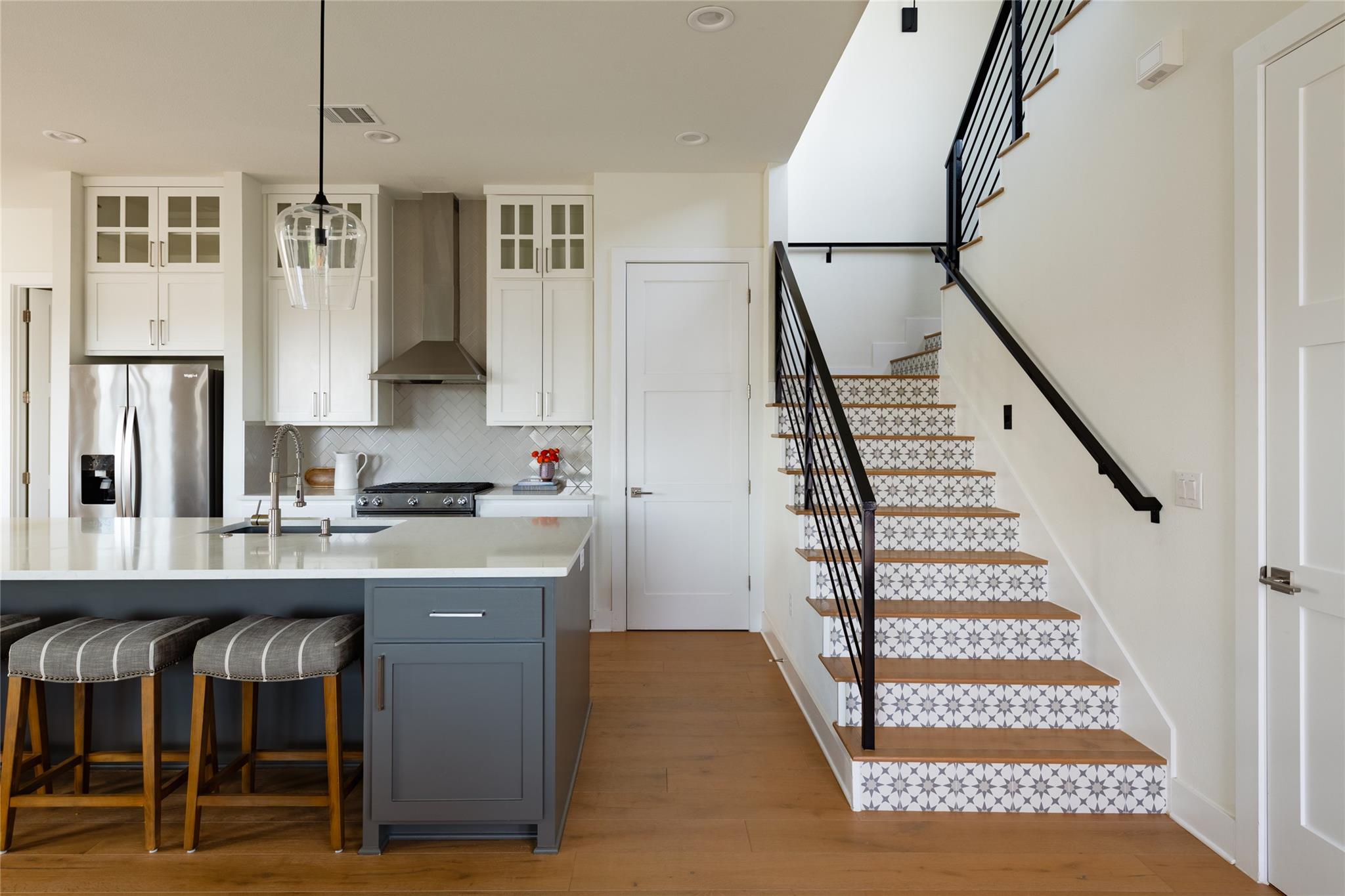 709 W St Elmo Rd # 1, Austin, TX 78745