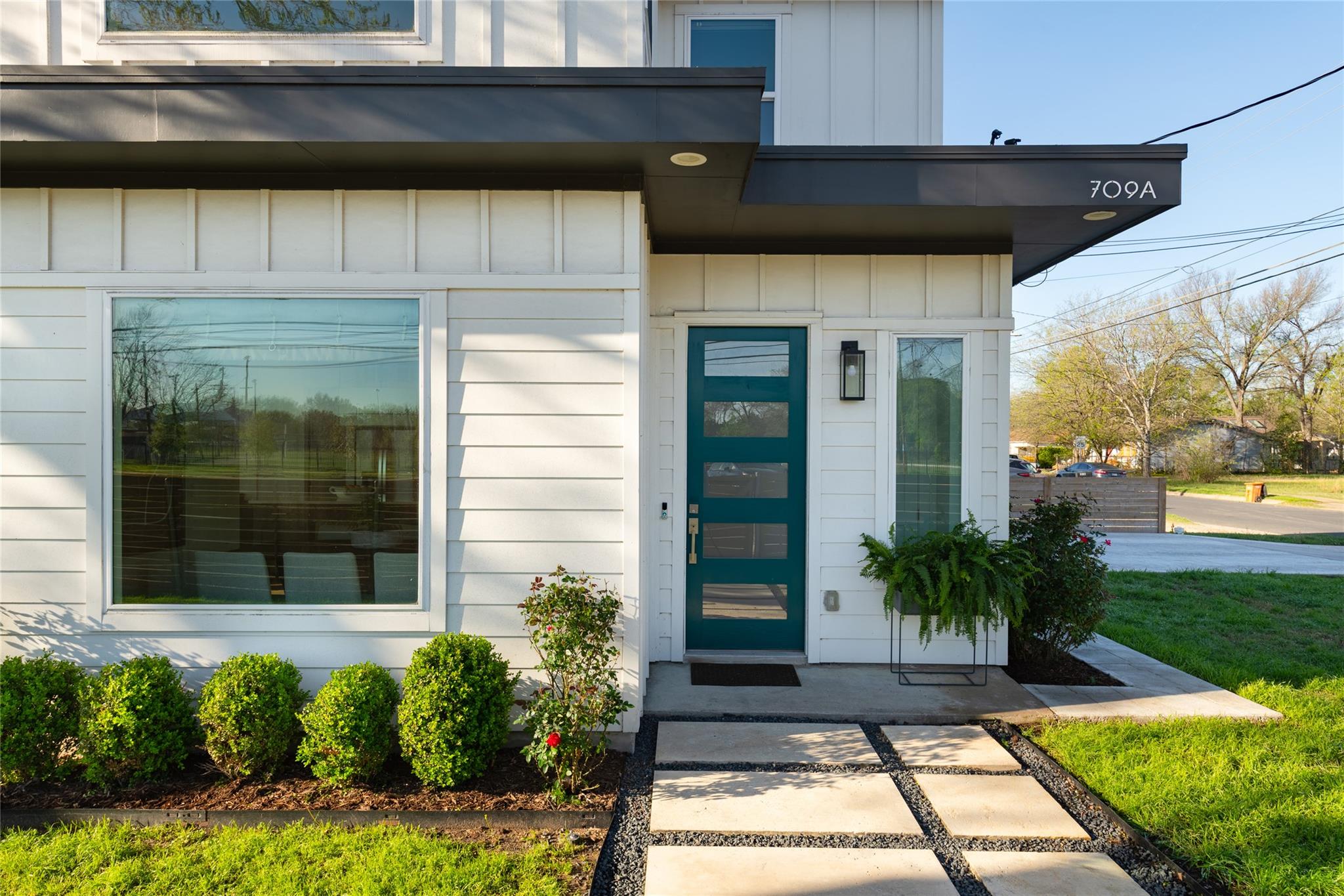 709 W St Elmo Rd # 1, Austin, TX 78745