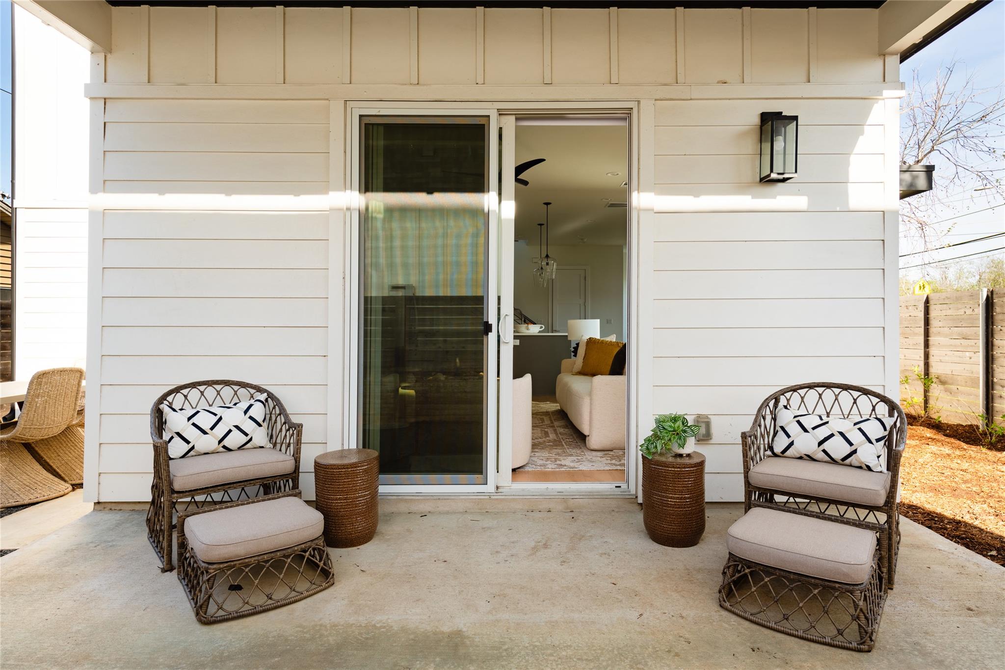 709 W St Elmo Rd # 1, Austin, TX 78745