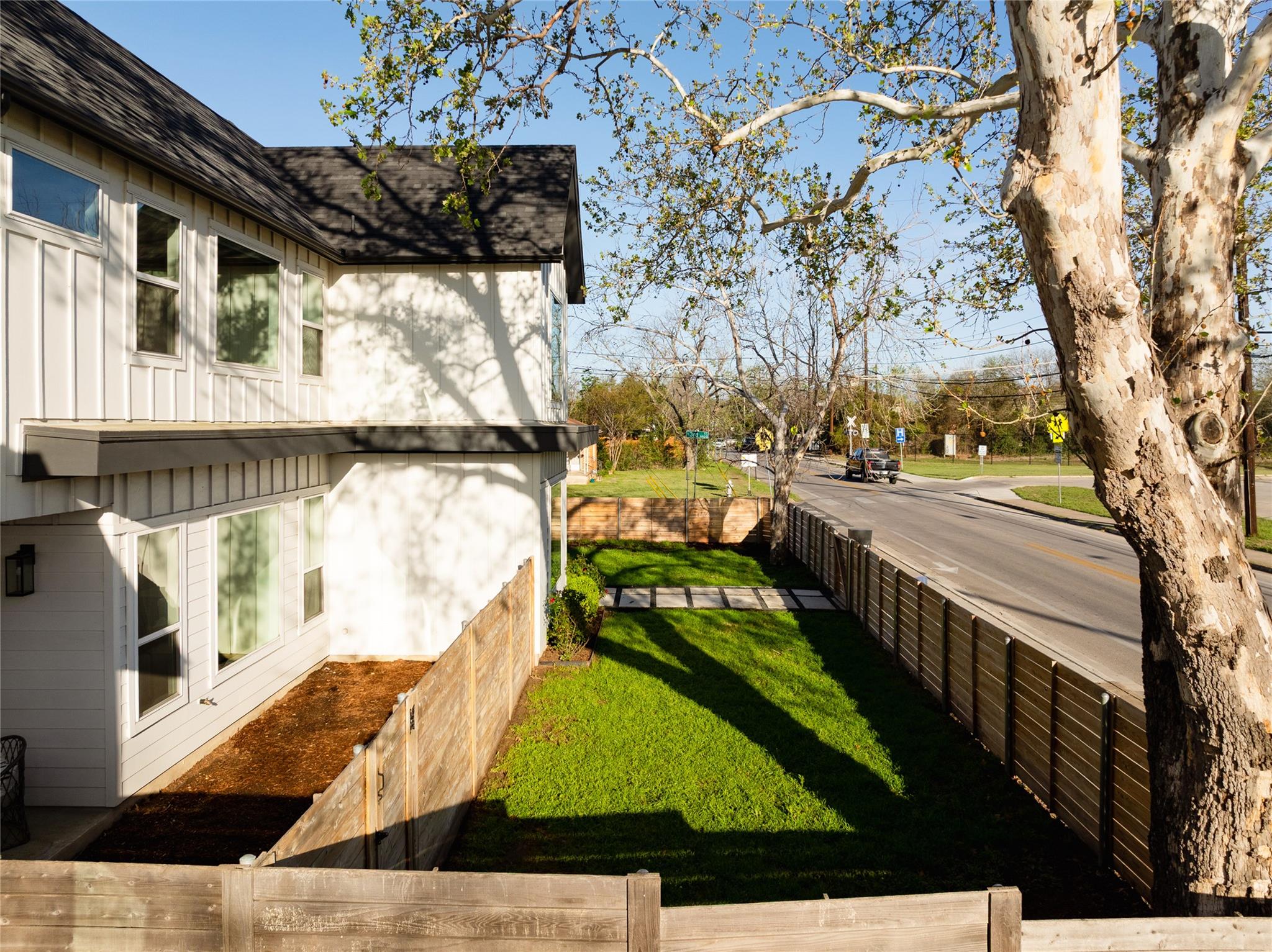 709 W St Elmo Rd # 1, Austin, TX 78745