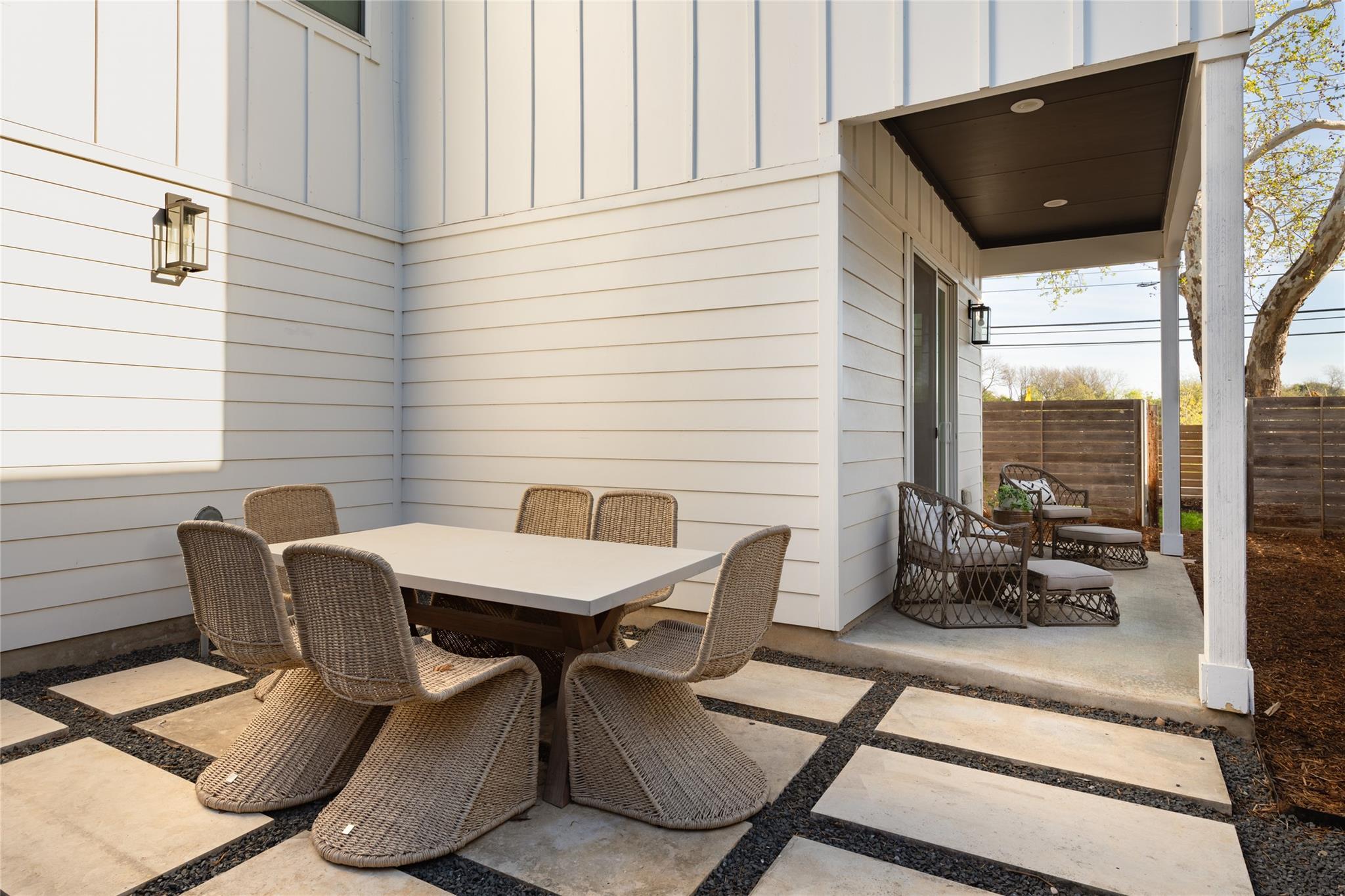 709 W St Elmo Rd # 1, Austin, TX 78745