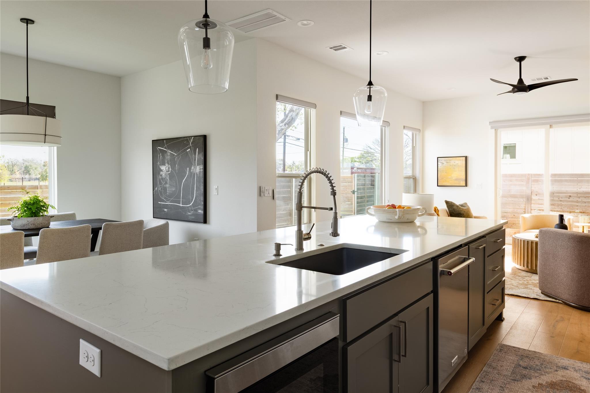 709 W St Elmo Rd # 1, Austin, TX 78745