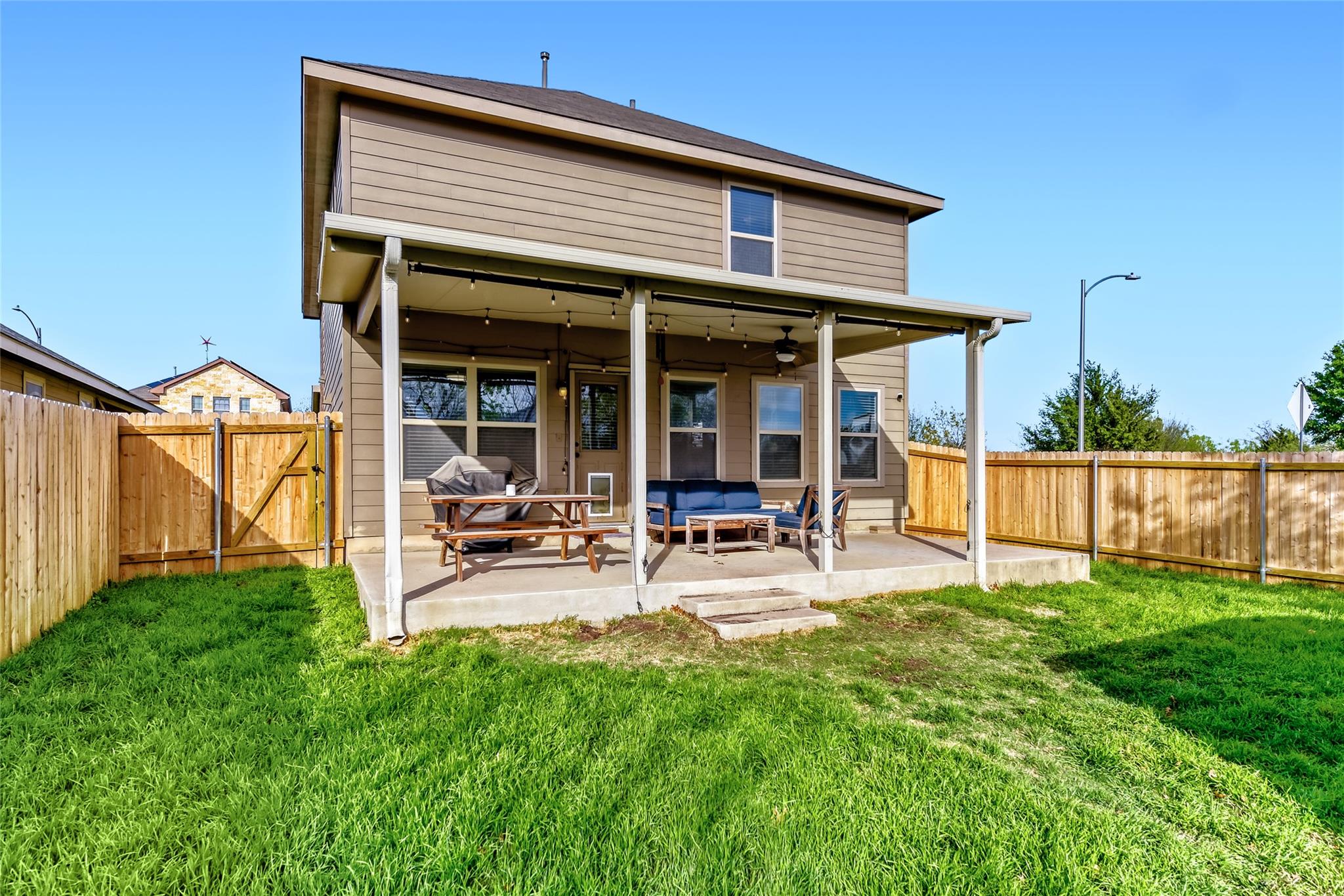 7233 Crestone Rd, Austin, TX 78744