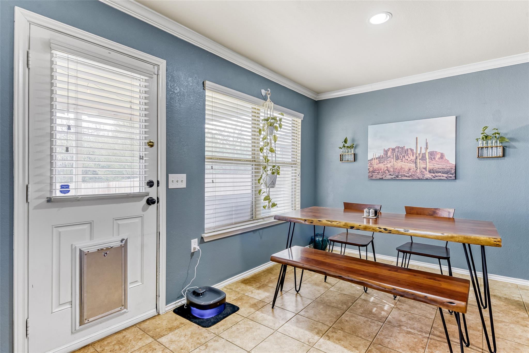 7233 Crestone Rd, Austin, TX 78744