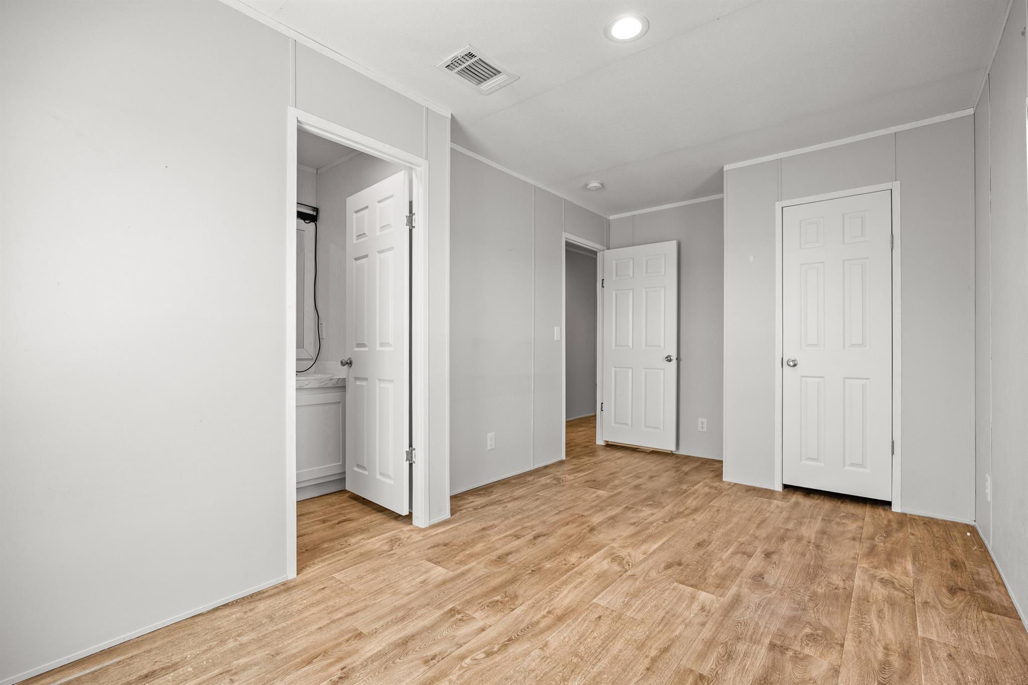 260 Castellana Way, Elgin, TX 78621