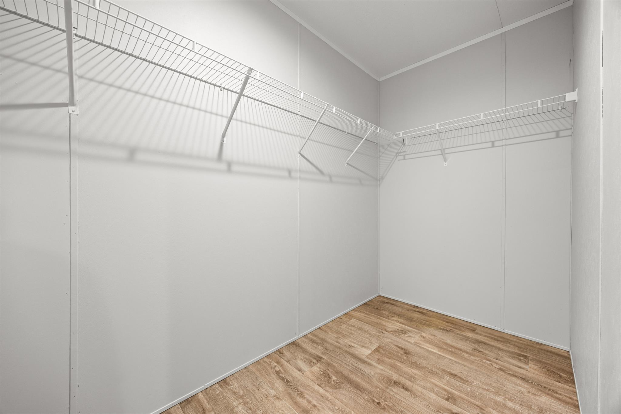 260 Castellana Way, Elgin, TX 78621