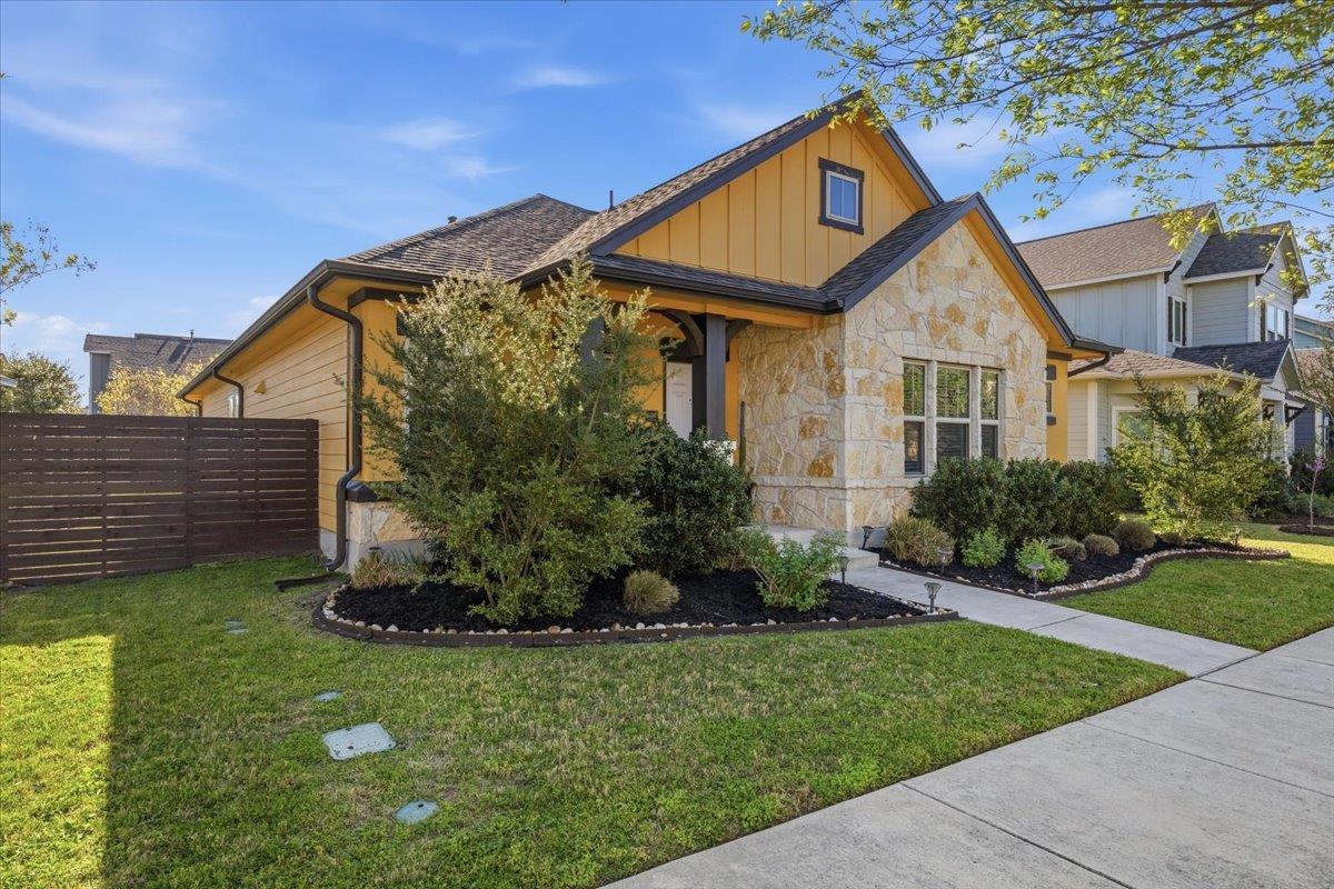 8721 Sikes Way, Austin, TX 78747