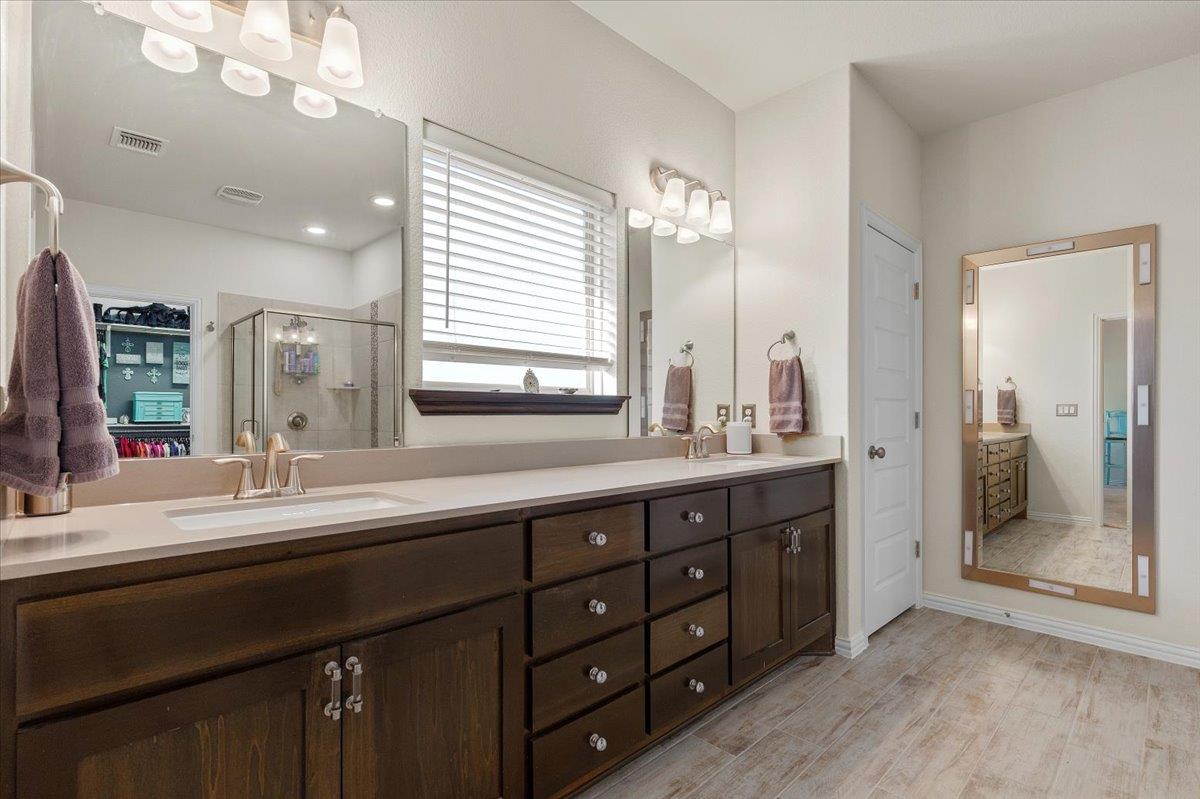 8721 Sikes Way, Austin, TX 78747