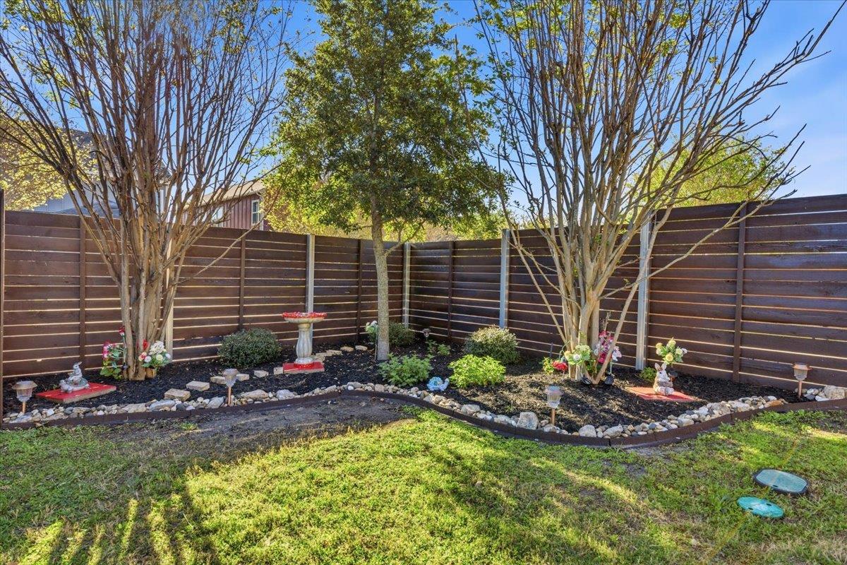 8721 Sikes Way, Austin, TX 78747