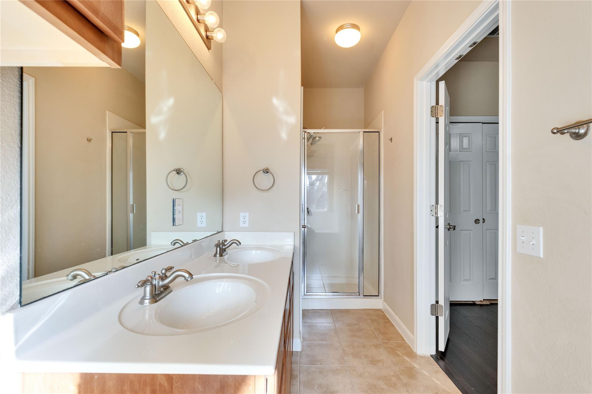7405 Montezuma St, Austin, TX 78744