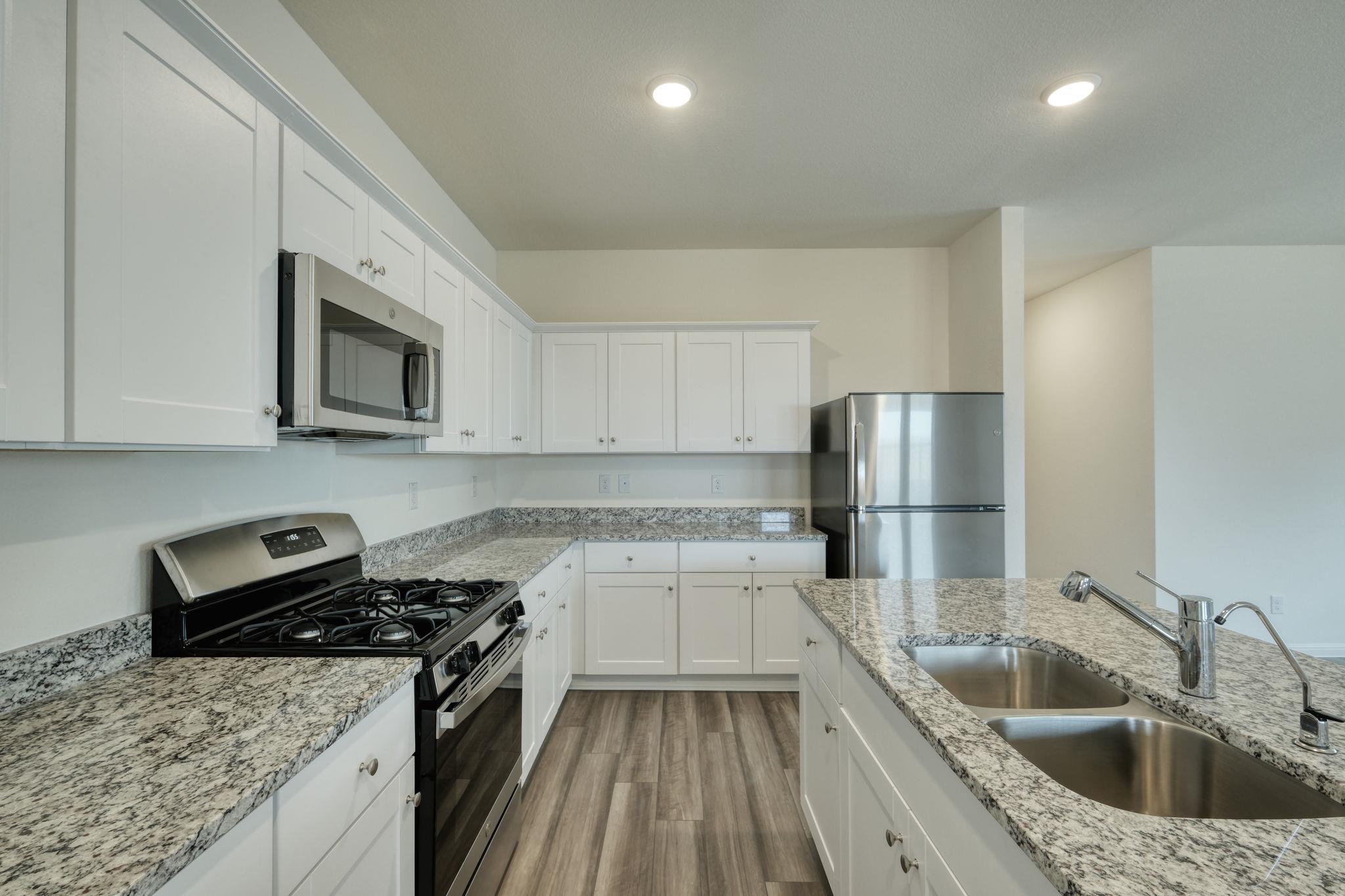 209 Stonebrook DR Dr, Hutto, TX 78634