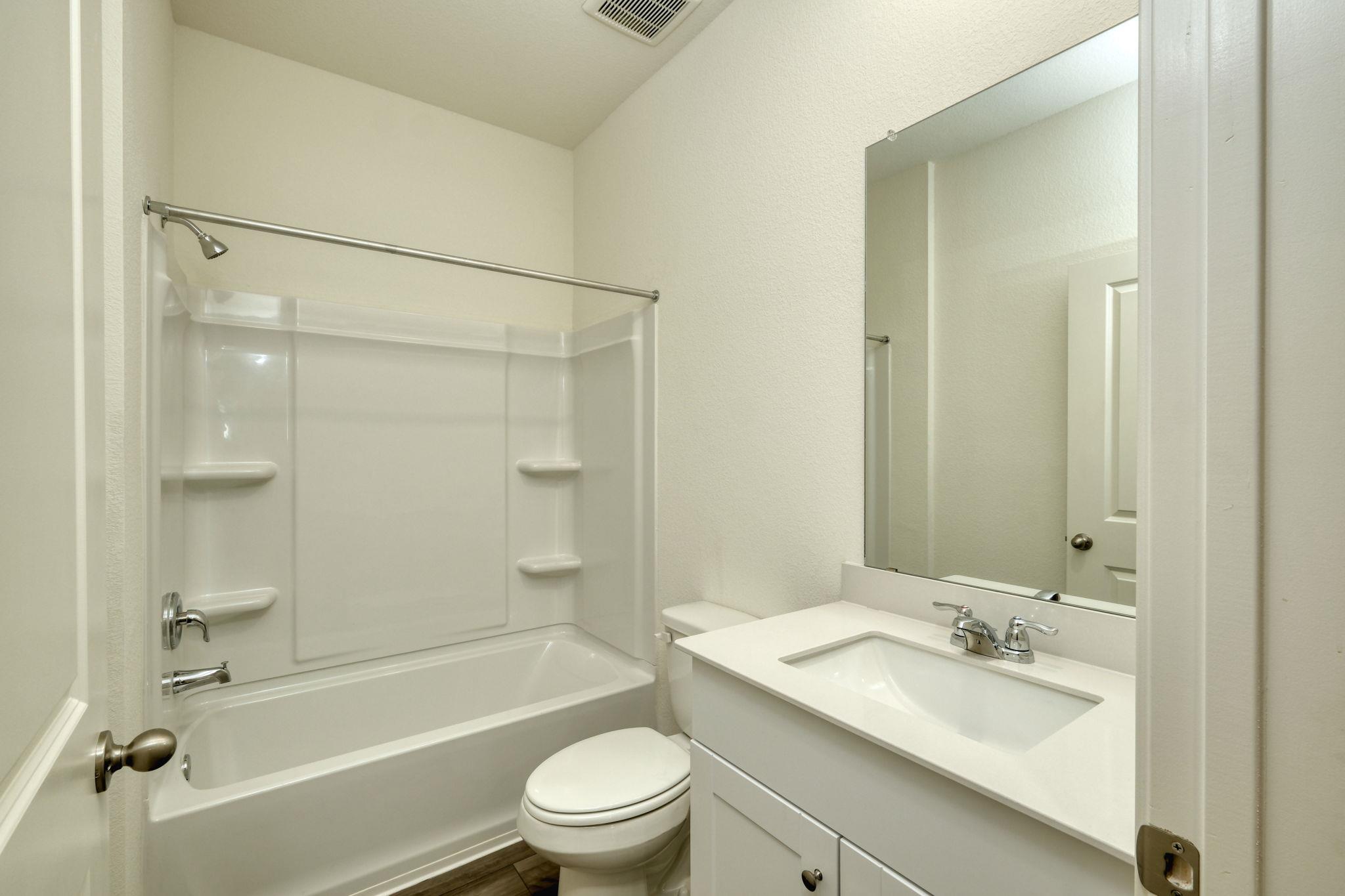 209 Stonebrook DR Dr, Hutto, TX 78634