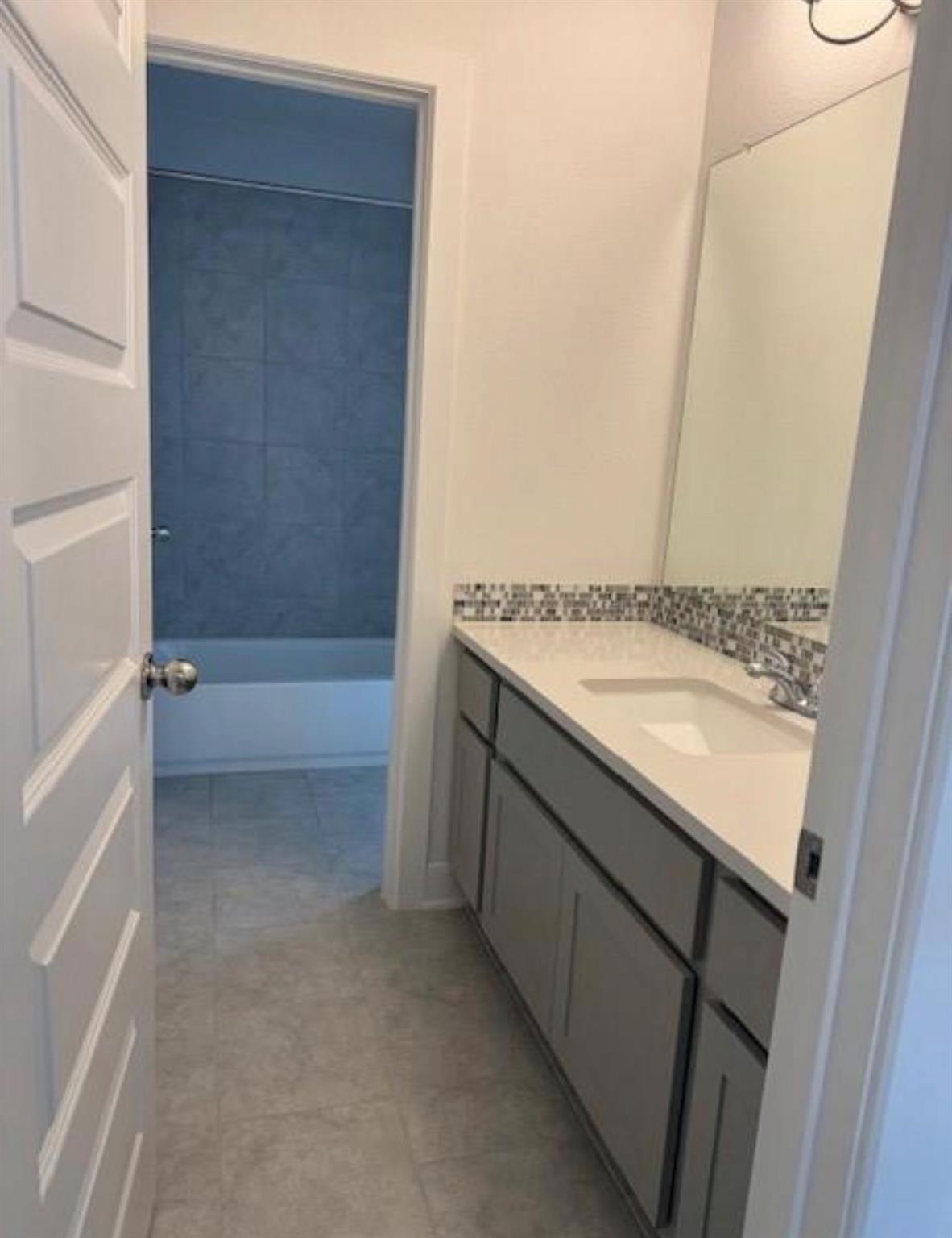 113 Andrew Duvalt Cv, Bastrop, TX 78602