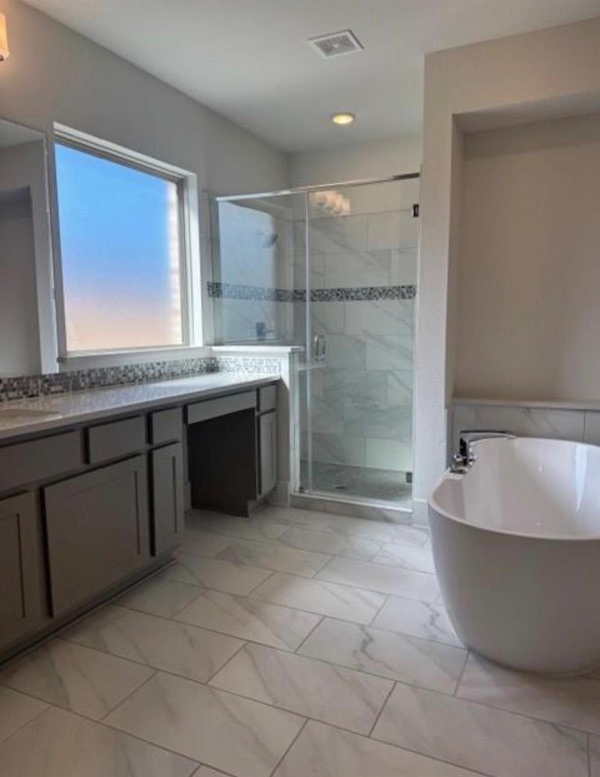 113 Andrew Duvalt Cv, Bastrop, TX 78602