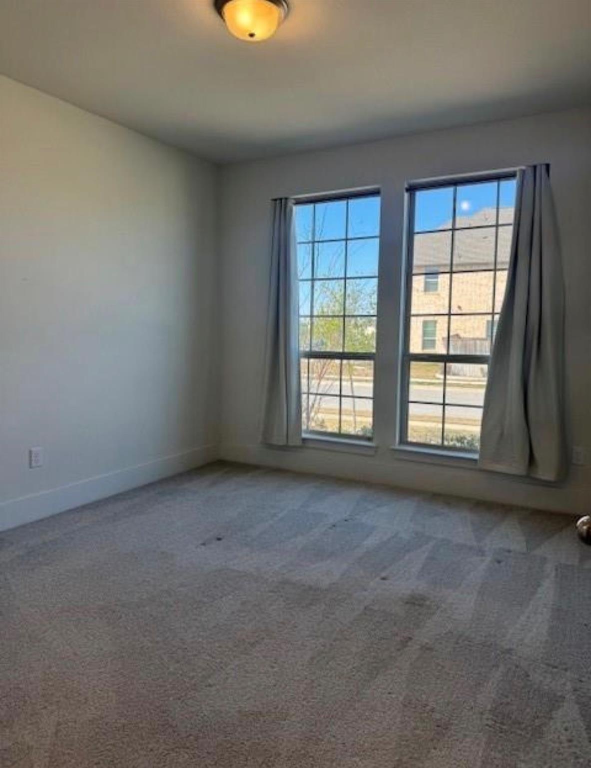 113 Andrew Duvalt Cv, Bastrop, TX 78602