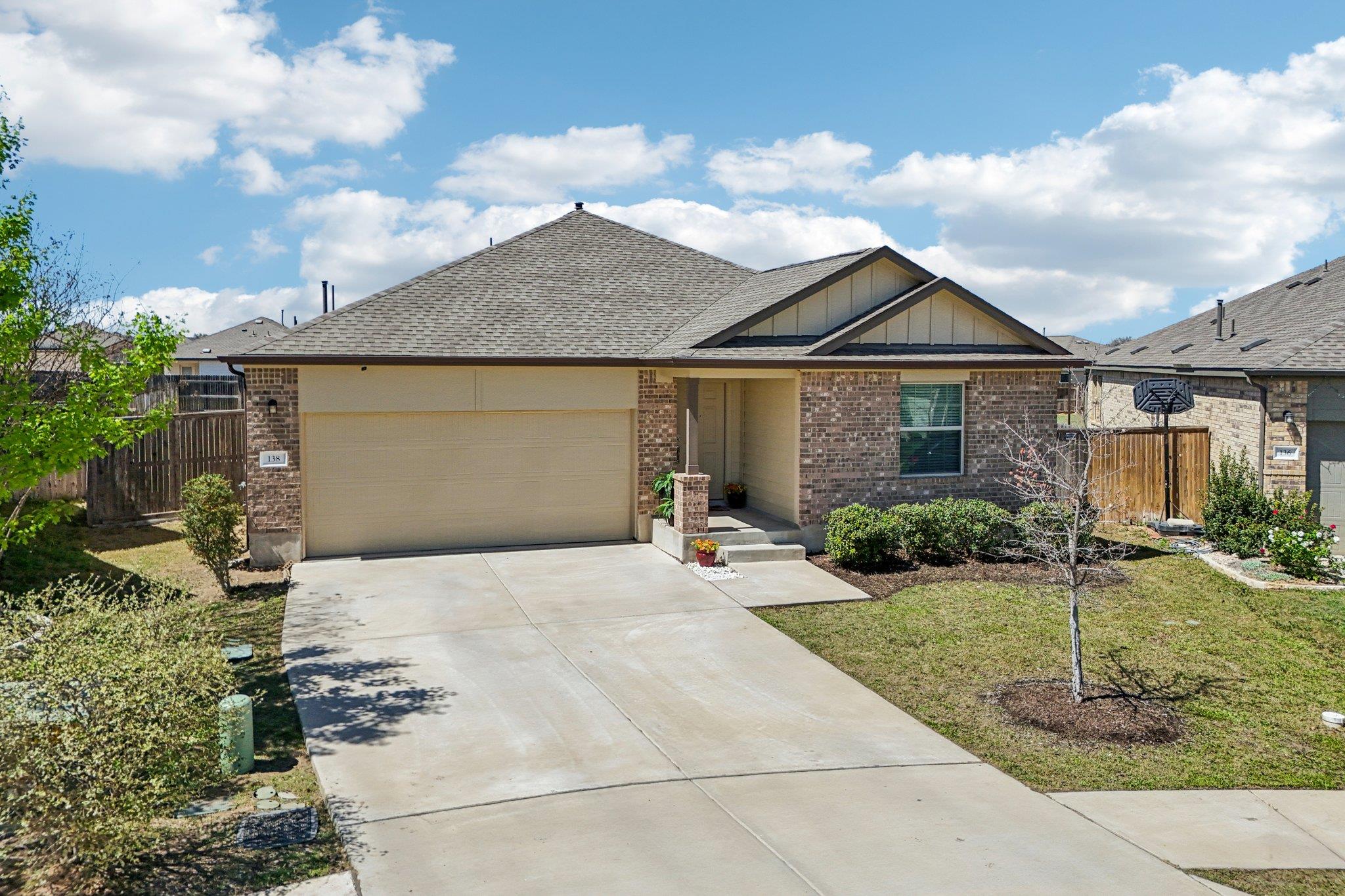 138 George Kimble Cv, Bastrop, TX 78602