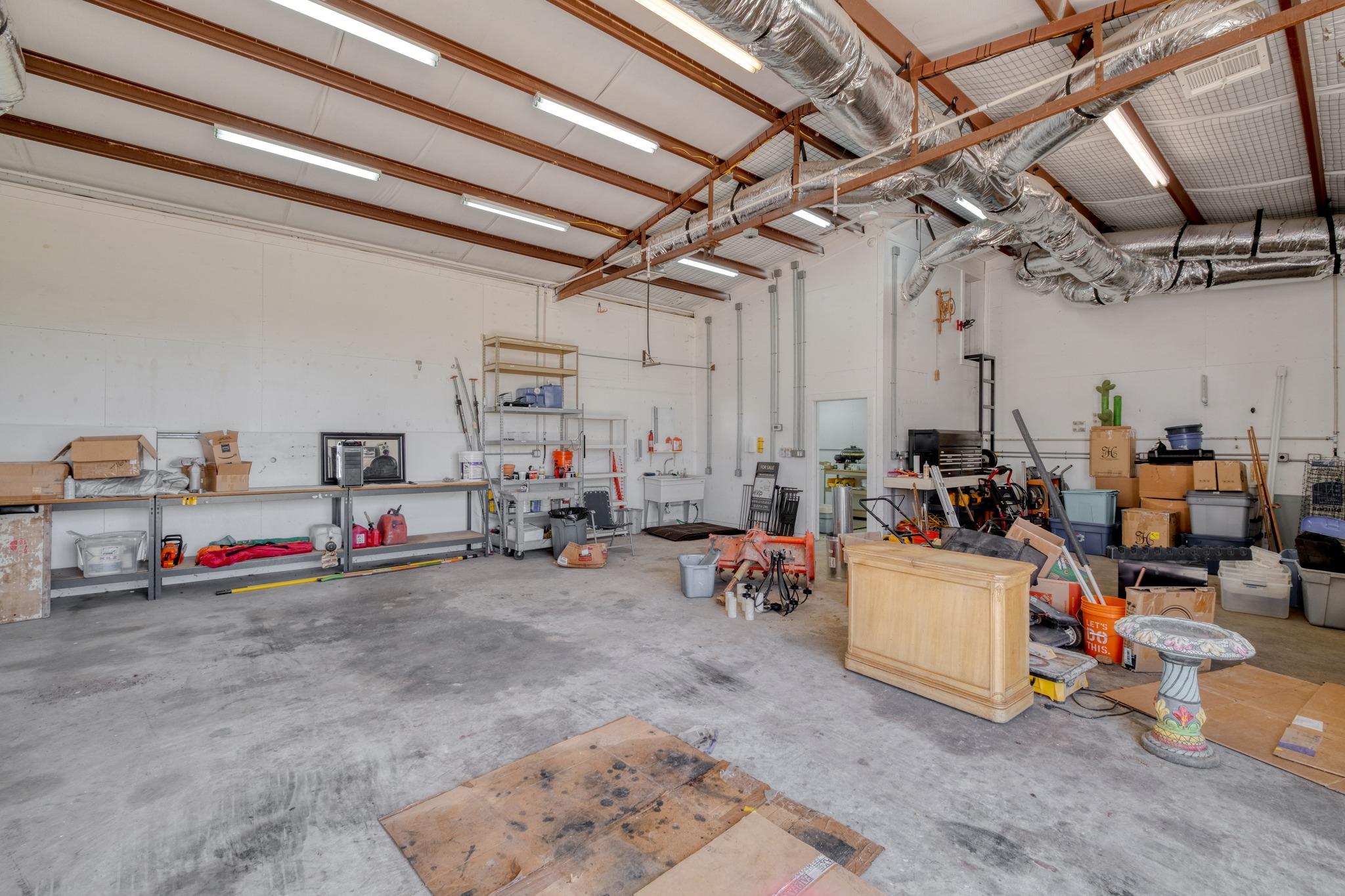 154 Three Oaks Ln, Bastrop, TX 78602