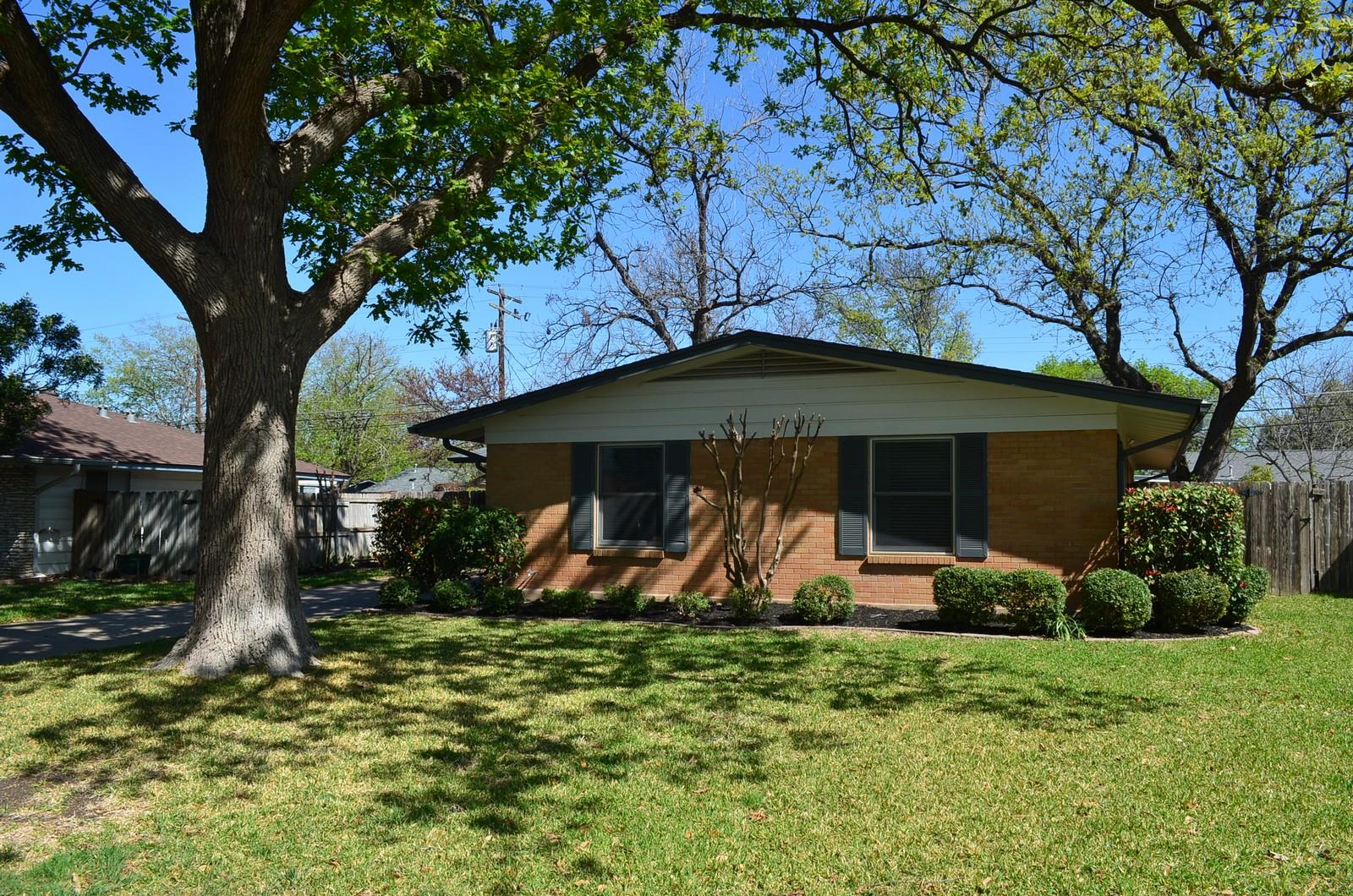 2114 Lanier Dr, Austin, TX 78757