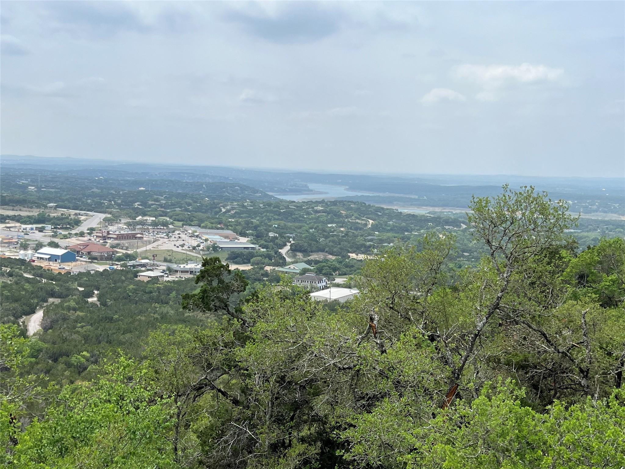 8133 Arroyo Ave, Lago Vista, TX 78645