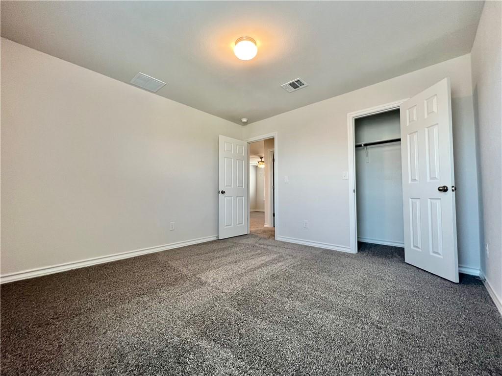 704 Long Run, Liberty Hill, TX 78642