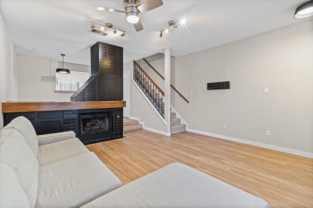 11821 Bittern Holw # 44, Austin, TX 78758