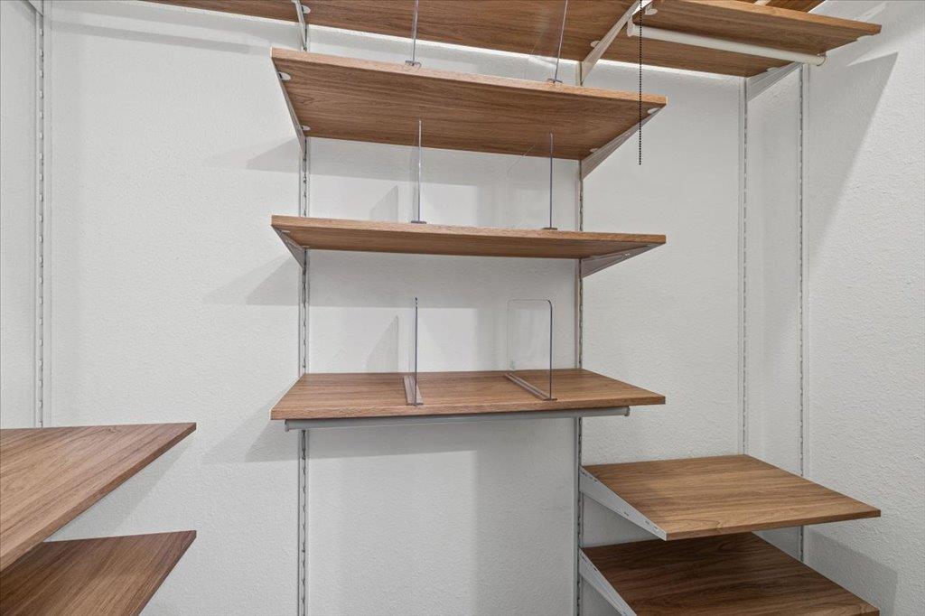 11821 Bittern Holw # 44, Austin, TX 78758