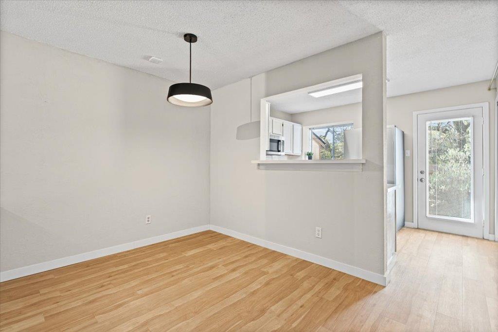 11821 Bittern Holw # 44, Austin, TX 78758